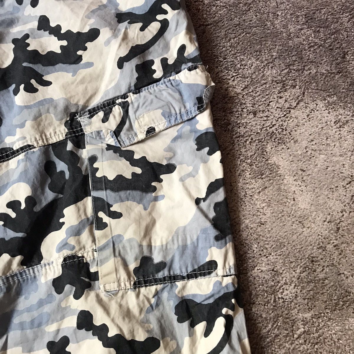 Vintage Vintage 90s Y2K Baggy Cargo Pants All Over Print Streetwear Size US 36 / EU 52 - 2 Thumbnail