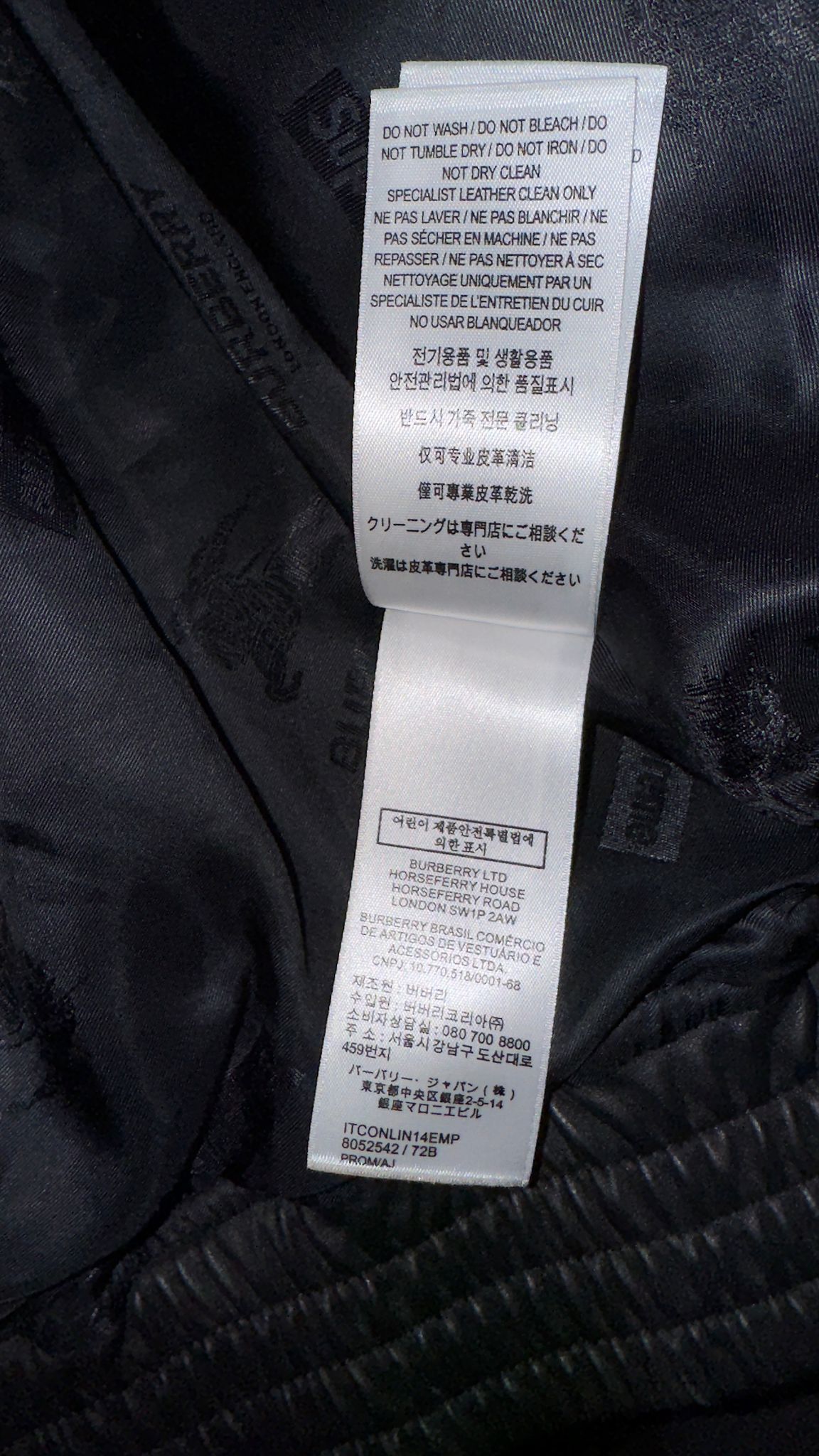 Burberry × Supreme [RARE] Supreme x Burberry Leather – Rare 1 of 30 – Size S Size US S / EU 44-46 / 1 - 11 Thumbnail