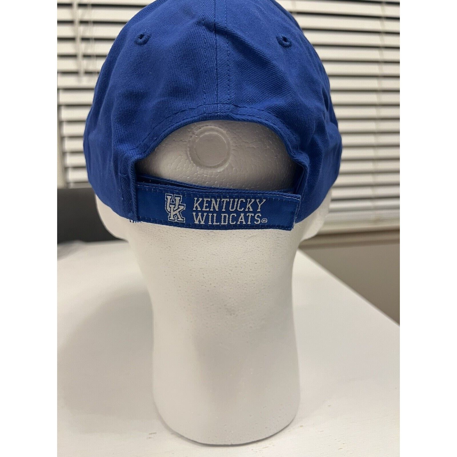& Other Stories University of Kentucky Wildcats Fitted M-L Hat Dad Unisex Size ONE SIZE - 3 Thumbnail