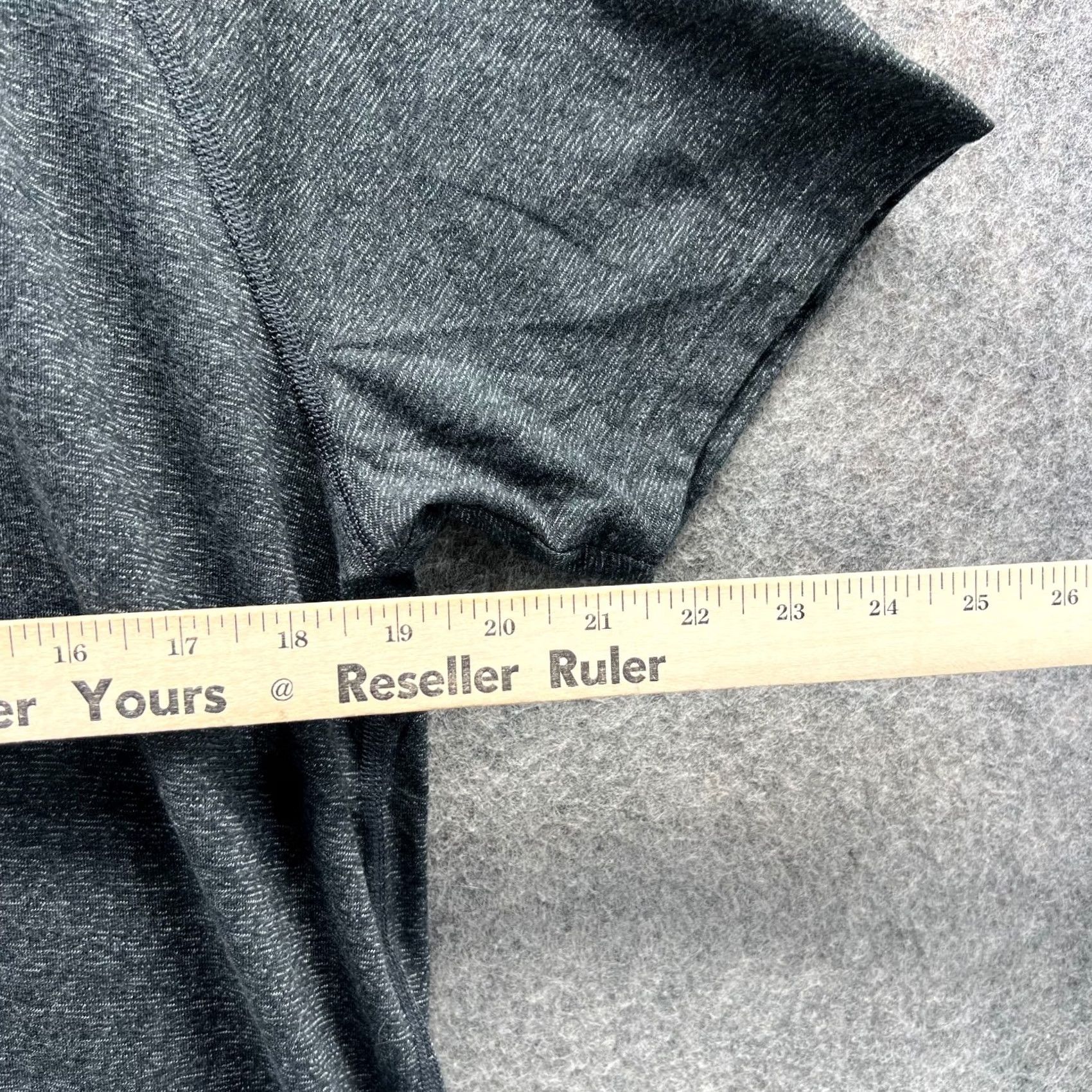 Puma Puma Shirt Mens Medium Gray Crewneck Logo Athletic Training Crewneck Heather Size US M / EU 48-50 / 2 - 3 Thumbnail