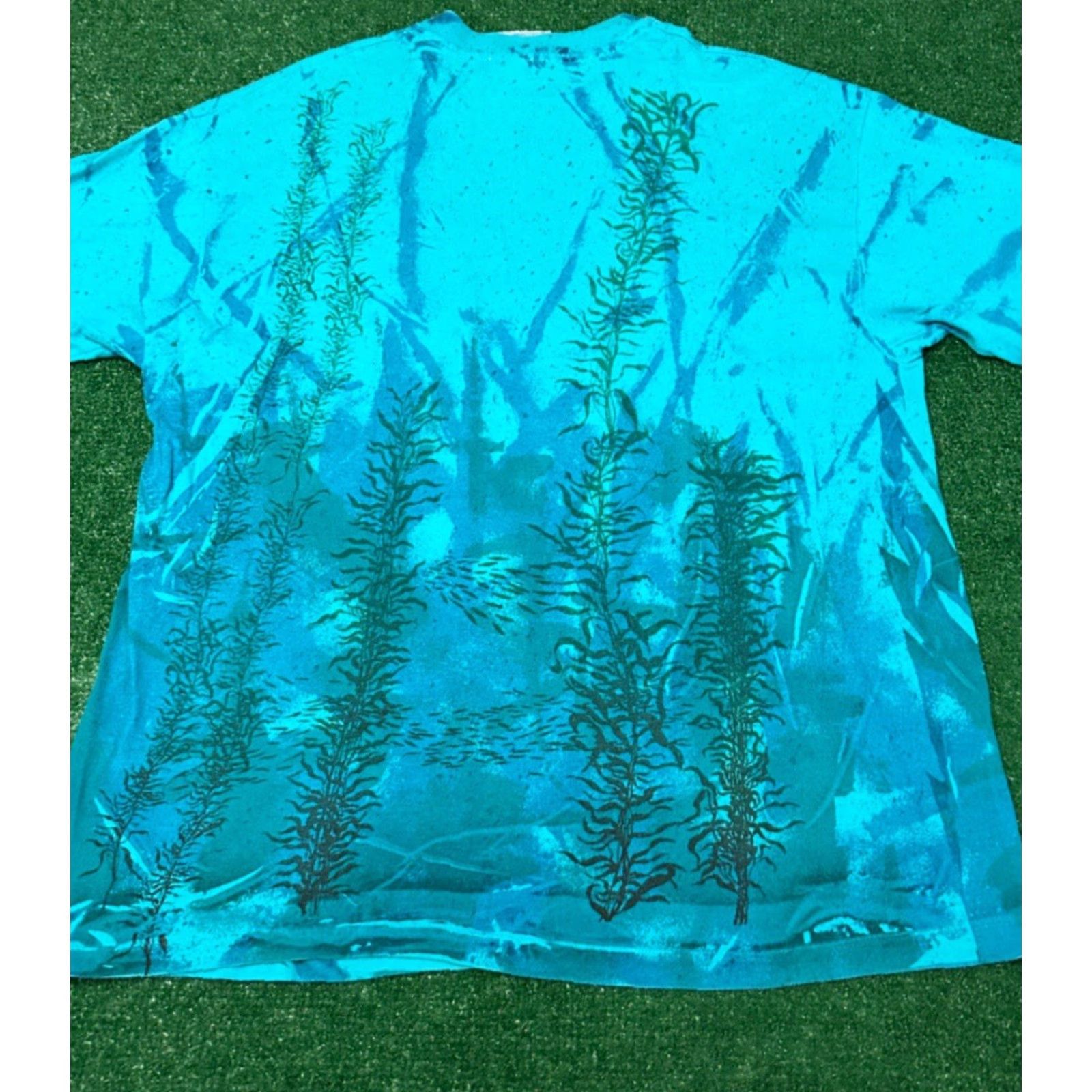 Vintage VINTAGE 90s Dolphin Ocean Nature All Over Print VTG Shirt Mens XL Blue MENS 1990s Florida Size US XL / EU 56 / 4 - 2 Thumbnail