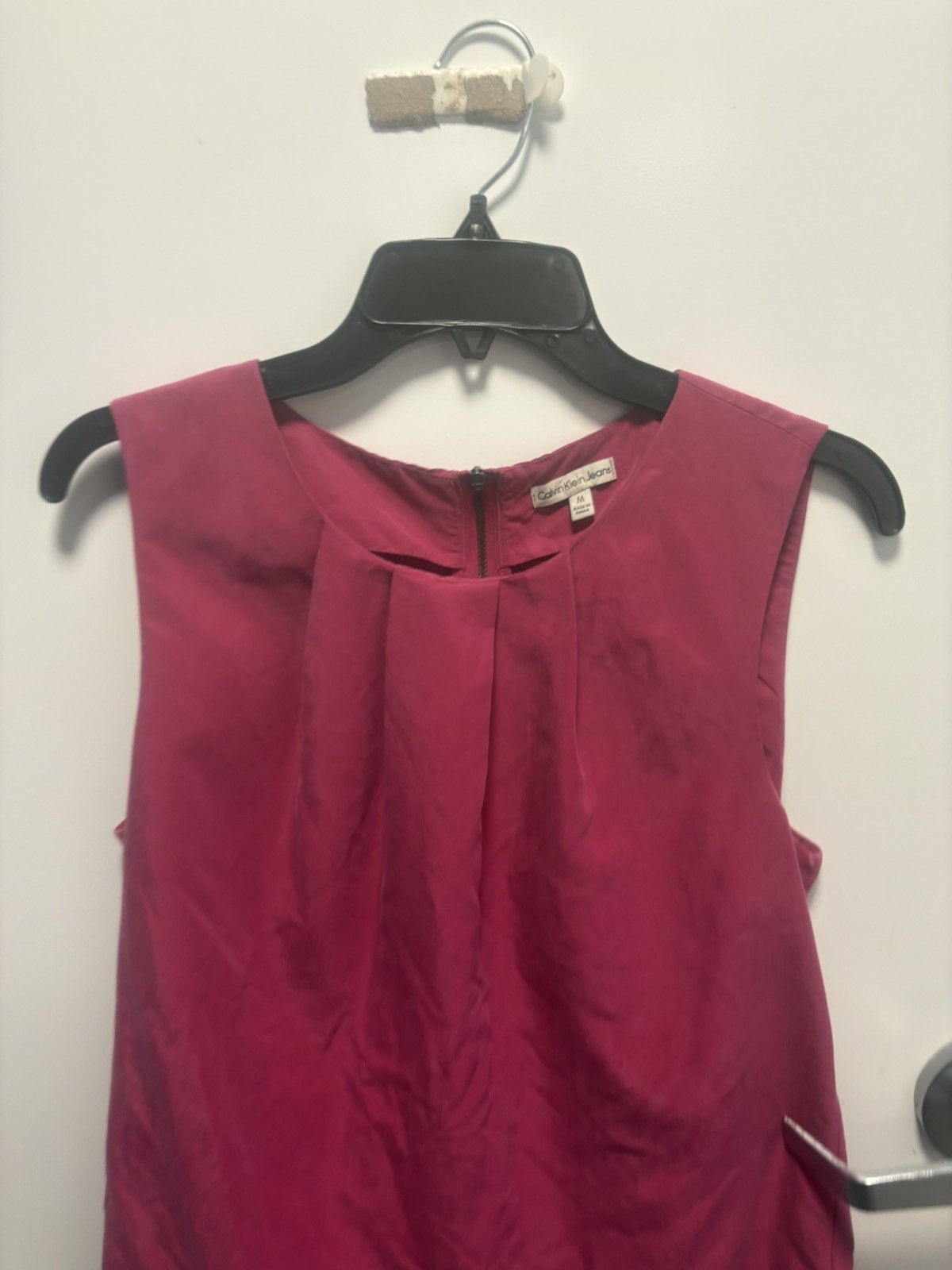 Calvin Klein Calvin Klein Jeans Pink SleevelessBlouse Pleated Neck Size M Size M / US 6-8 / IT 42-44 - 6 Thumbnail