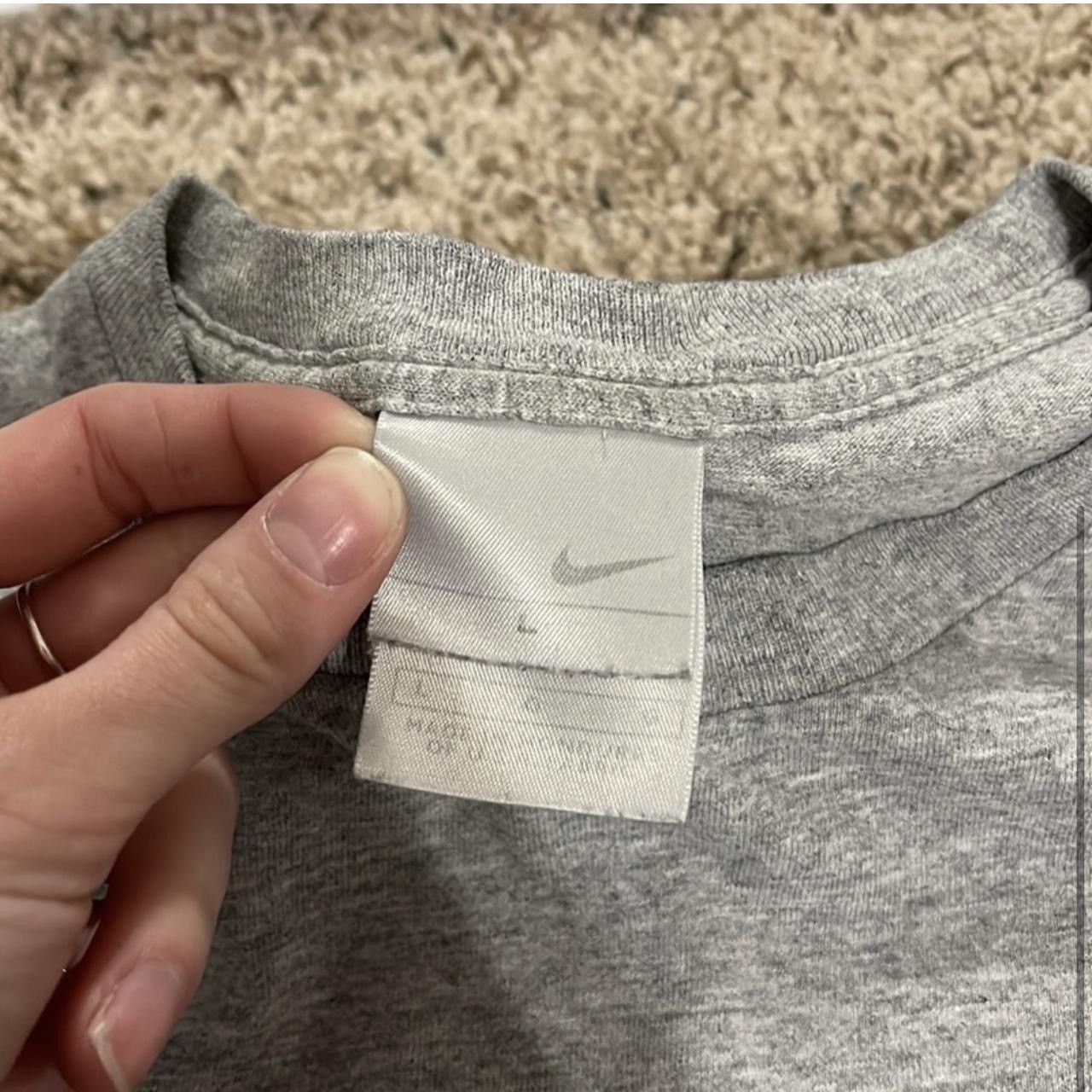 Nike × Vintage Vintage Grey Nike Tee Size US L / EU 52-54 / 3 - 3 Thumbnail