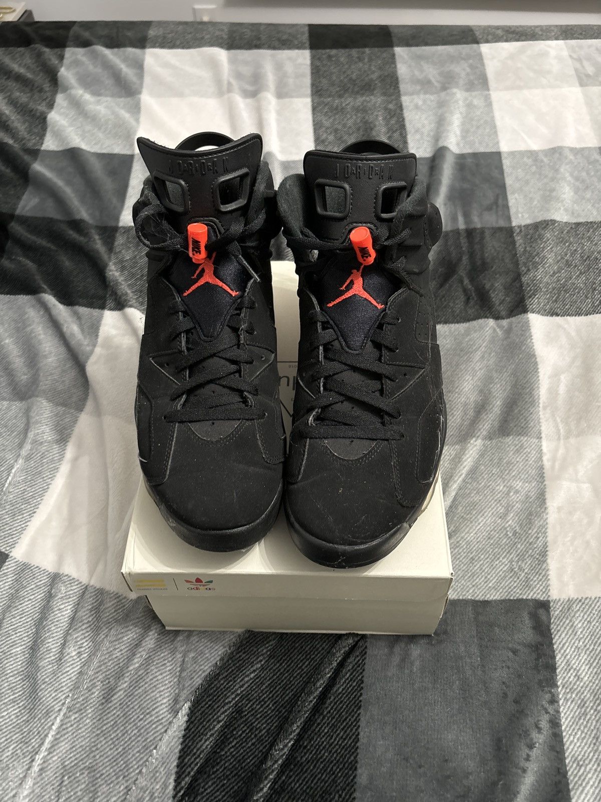 image of Jordan Brand Infd 6S Shoes in Black, Men's (Size 11)