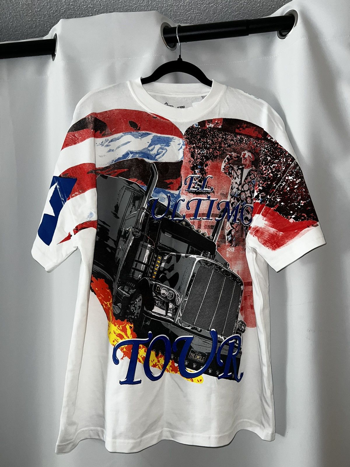 Sergio Calabasas Sergio Calabasas Bad Bunny Tee Size US M / EU 48-50 / 2 - 1 Thumbnail
