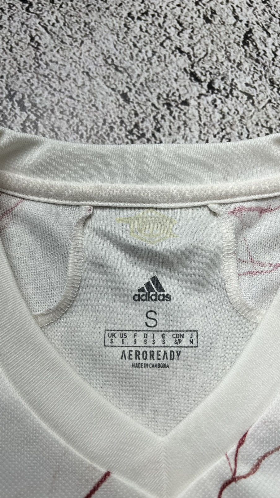Adidas 2020-2021 Manchester united adidas jersey Size US S / EU 44-46 / 1 - 5 Thumbnail