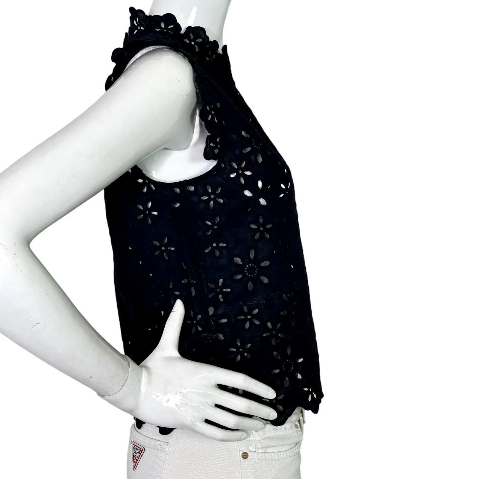 Kate Spade Kate Spade Daisy Eyelet Top size 0 Black Size XS / US 0-2 / IT 36-38 - 3 Thumbnail
