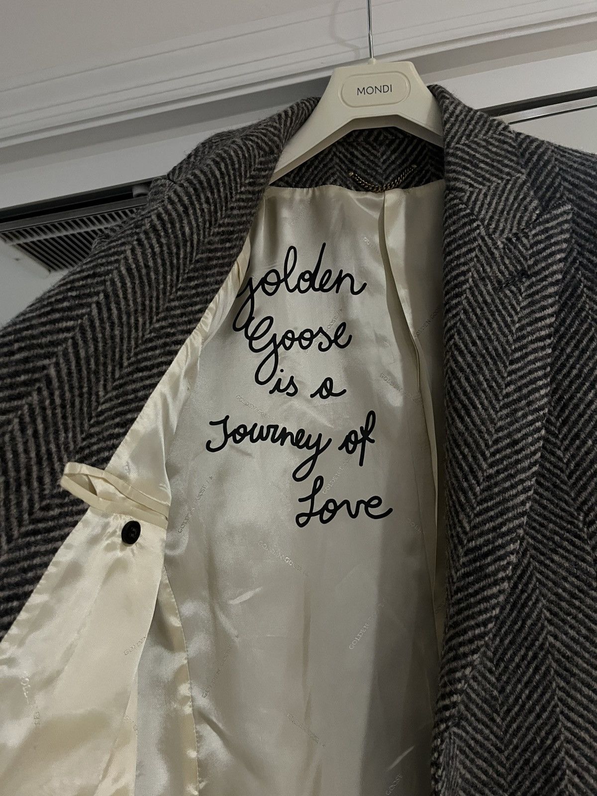Golden Goose single-breasted wool coat. Size EU 48 USA 38 medium Size US M / EU 48-50 / 2 - 13 Thumbnail