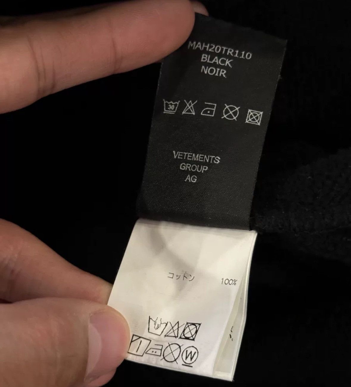 Vetements Swine flu mask hoodie Size US M / EU 48-50 / 2 - 7 Thumbnail