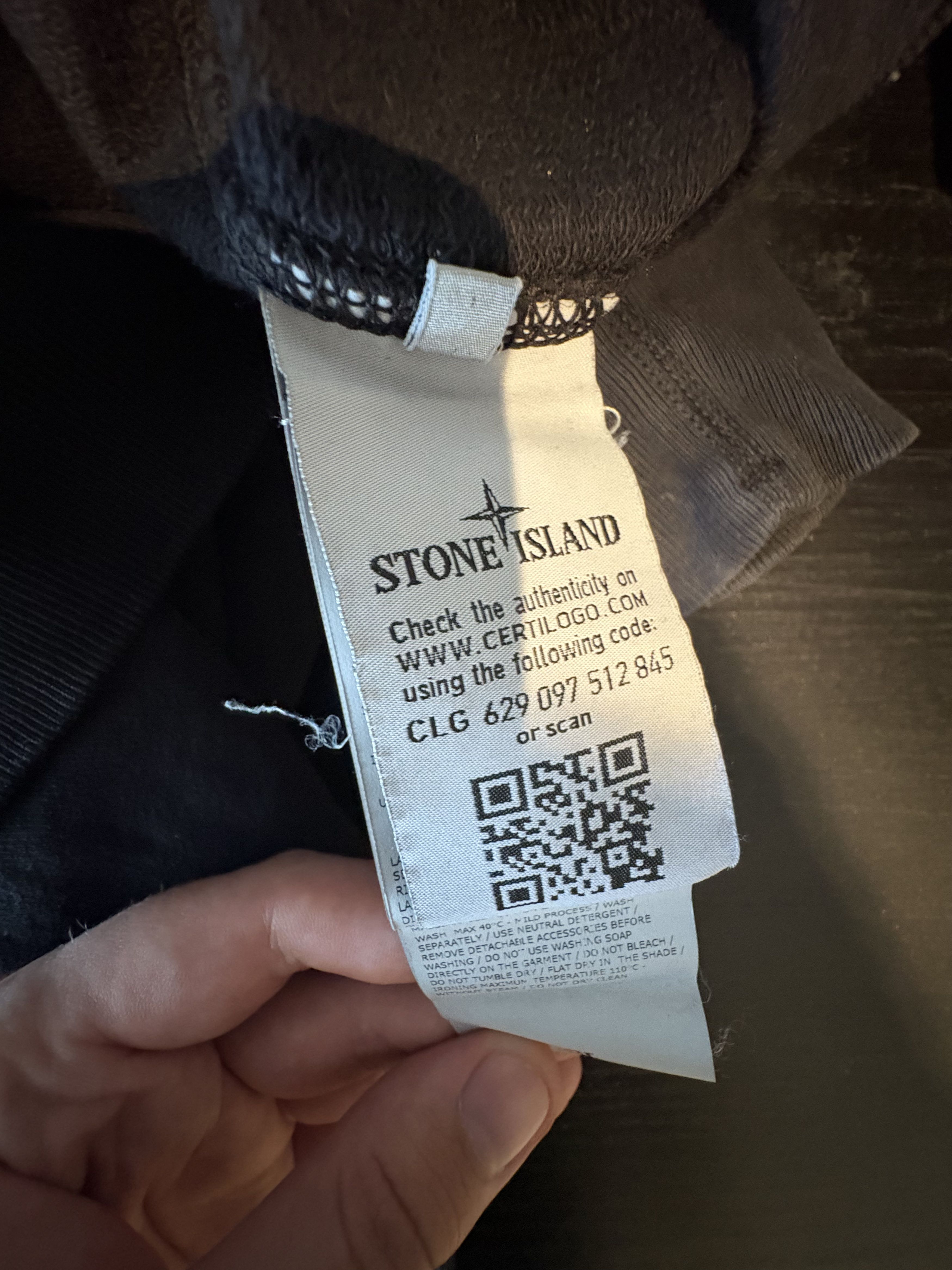 Stone Island Stone Island black crew neck Size US M / EU 48-50 / 2 - 3 Thumbnail