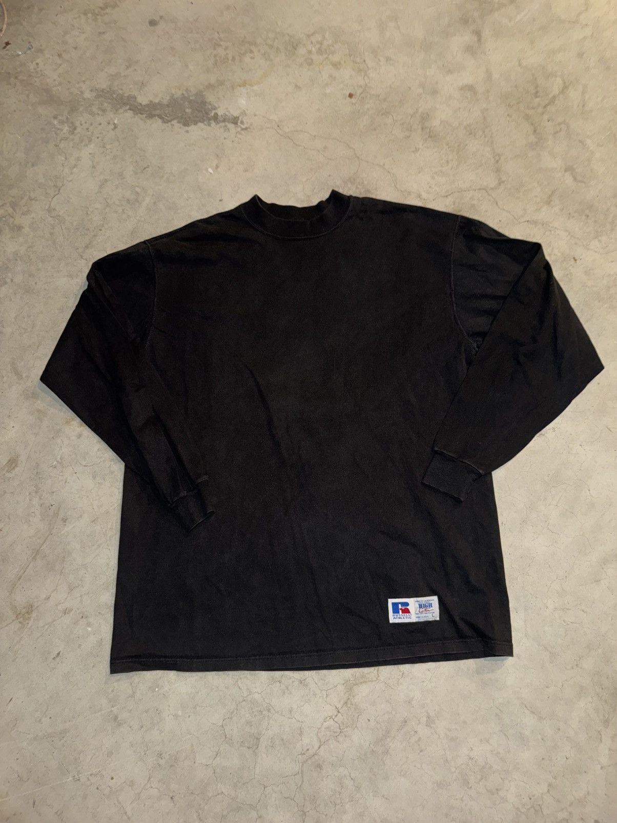 Russell Athletic × Vintage Vintage Russell Athletic Long Sleeve Tee #5 Faded Black Size US L / EU 52-54 / 3 - 1 Thumbnail