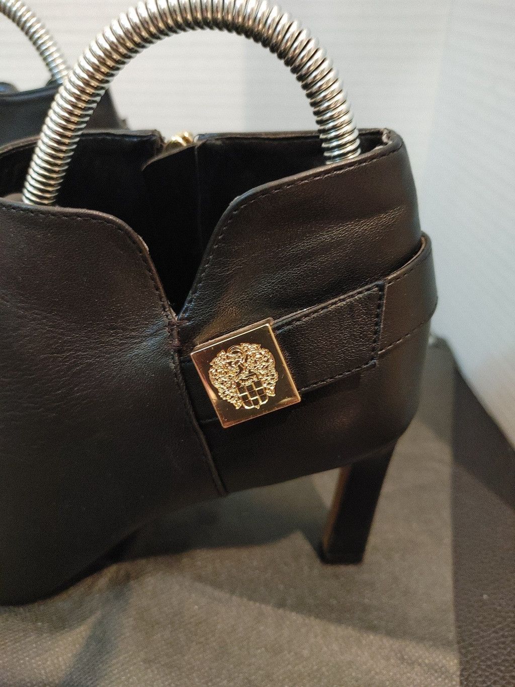 Vince Camuto Vince Camuto Lokaire Leather Booties Size 7.5 Size US 7.5 / IT 37.5 - 2 Thumbnail