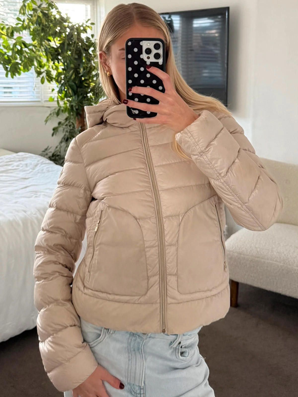 Moncler Moncler Merville Giubbotto beige down jacket Size XS / US 0-2 / IT 36-38 - 5 Thumbnail