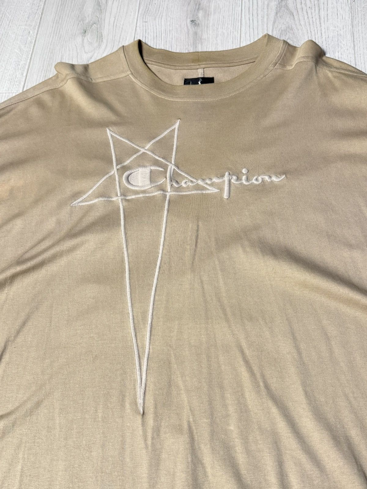 Rick Owens Rick Owens X Champion Tommy T-Shirt Pearl Size US S / EU 44-46 / 1 - 4 Thumbnail