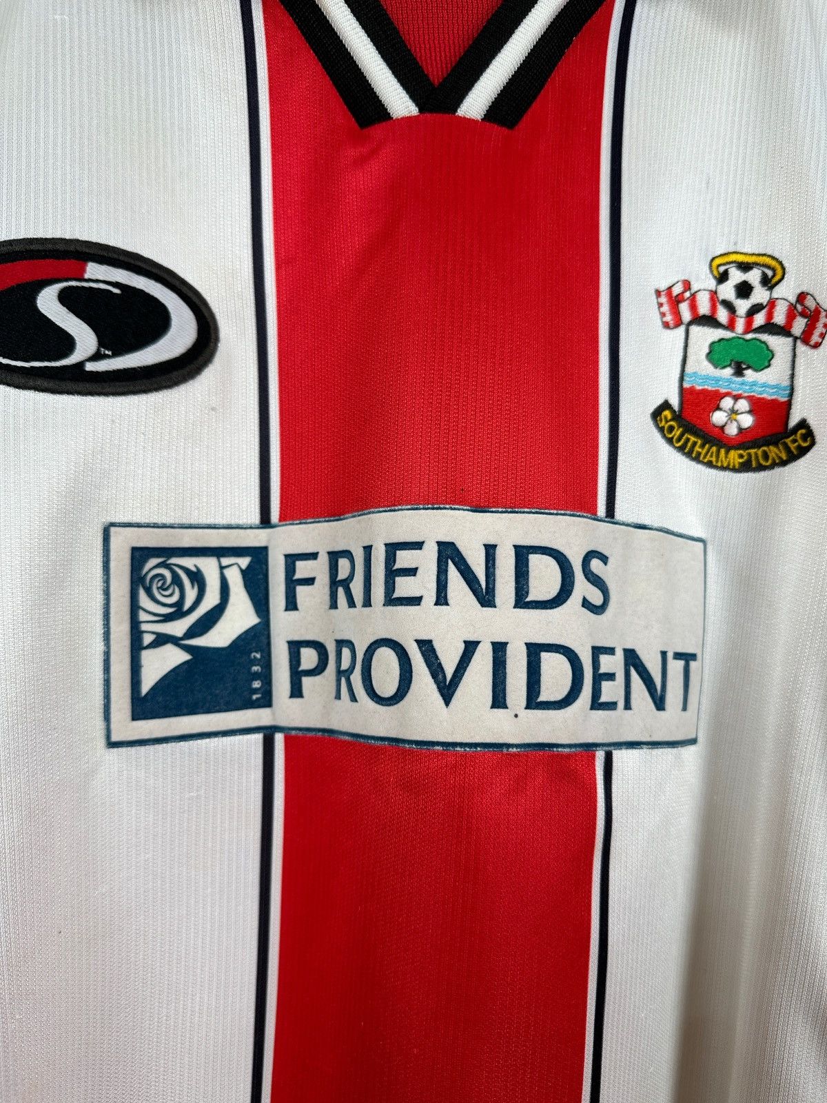 Vintage 2001/01 In-House Southampton Long Sleeve Vintage Jersey Size US L / EU 52-54 / 3 - 7 Thumbnail