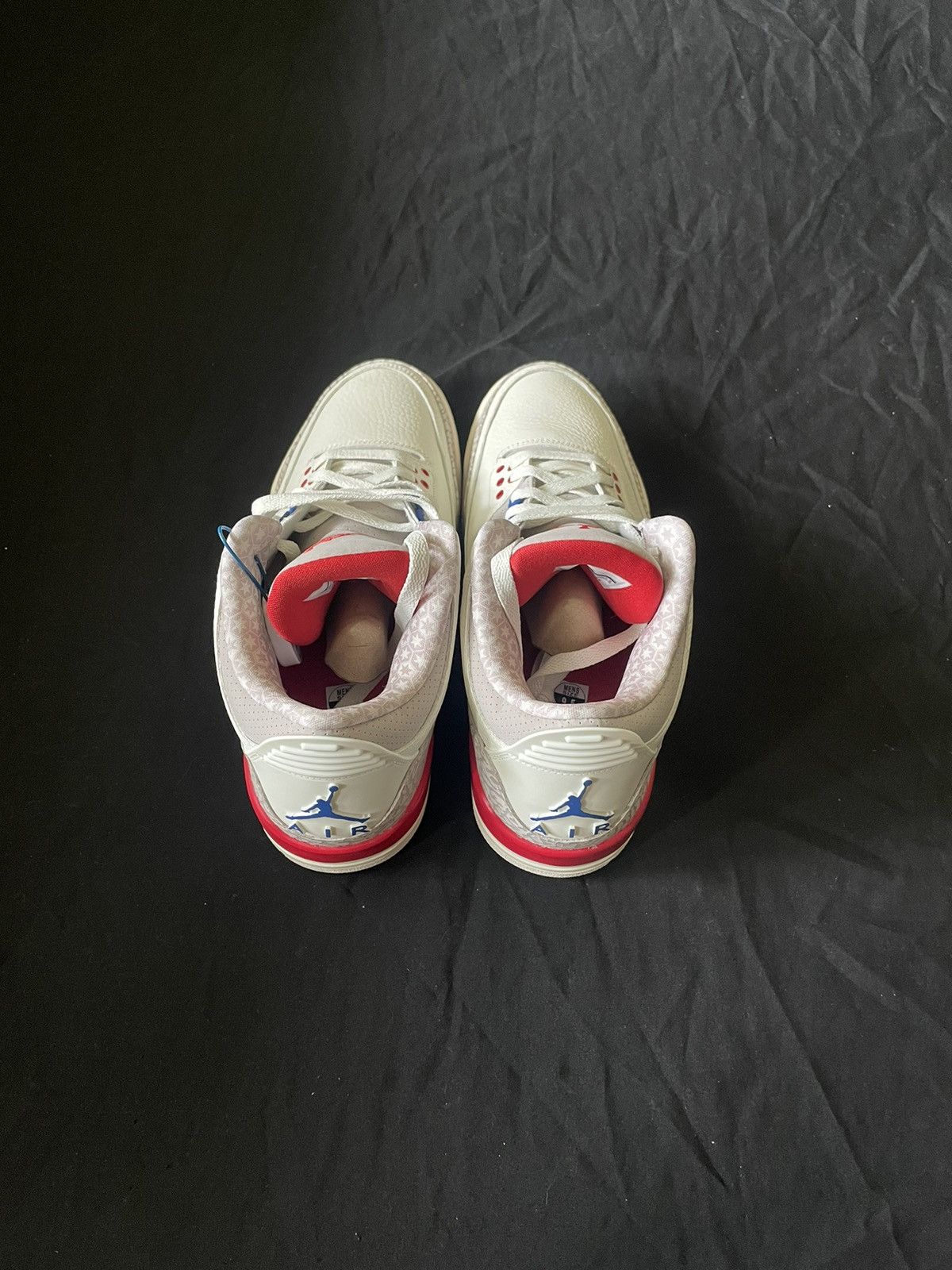 Jordan Brand Jordan 3 Retro International Flight Size US 9.5 / EU 42-43 - 2 Thumbnail