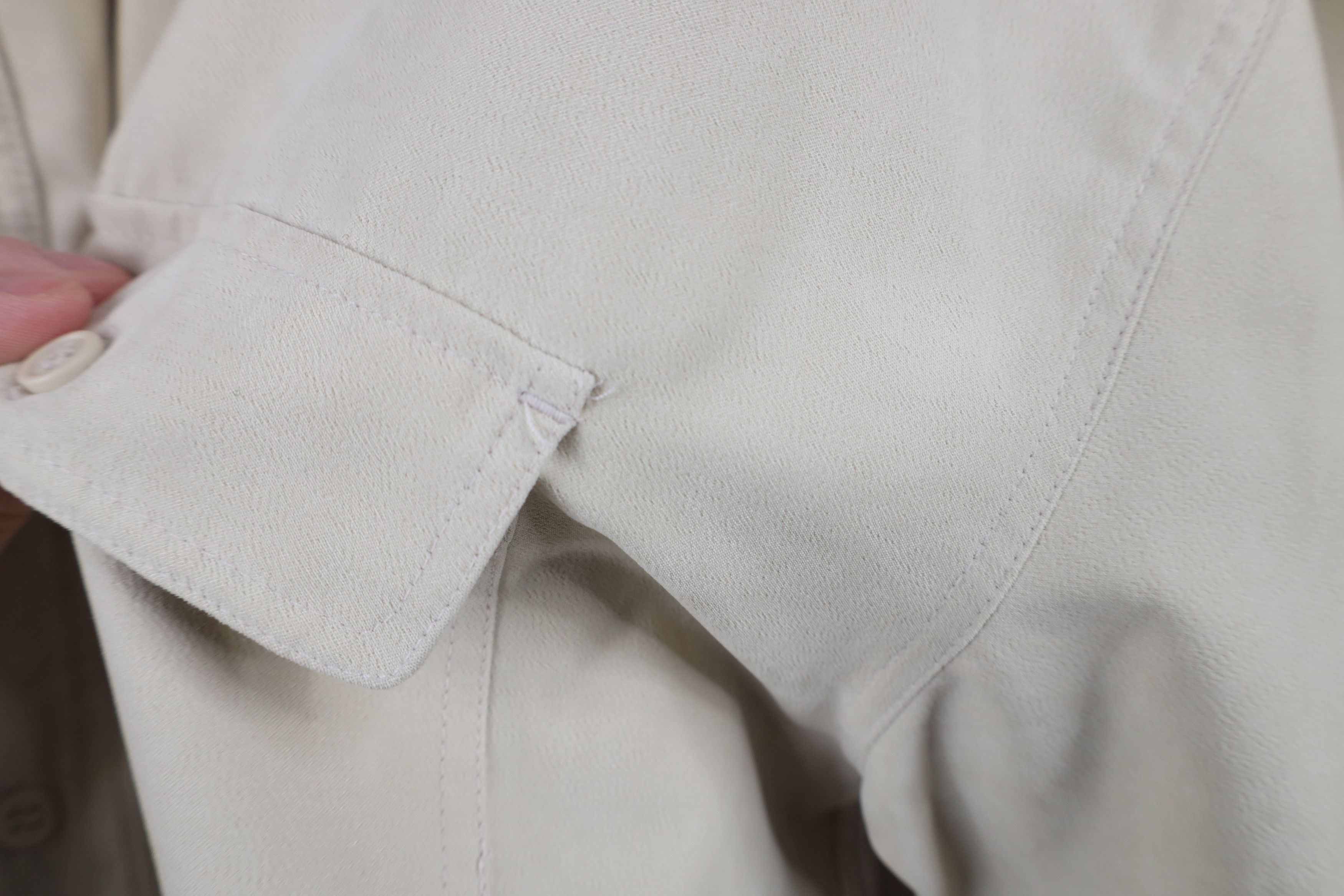 Vintage Vintage 90s Streetwear Microfiber Collared Button Shirt Size US XL / EU 56 / 4 - 7 Thumbnail