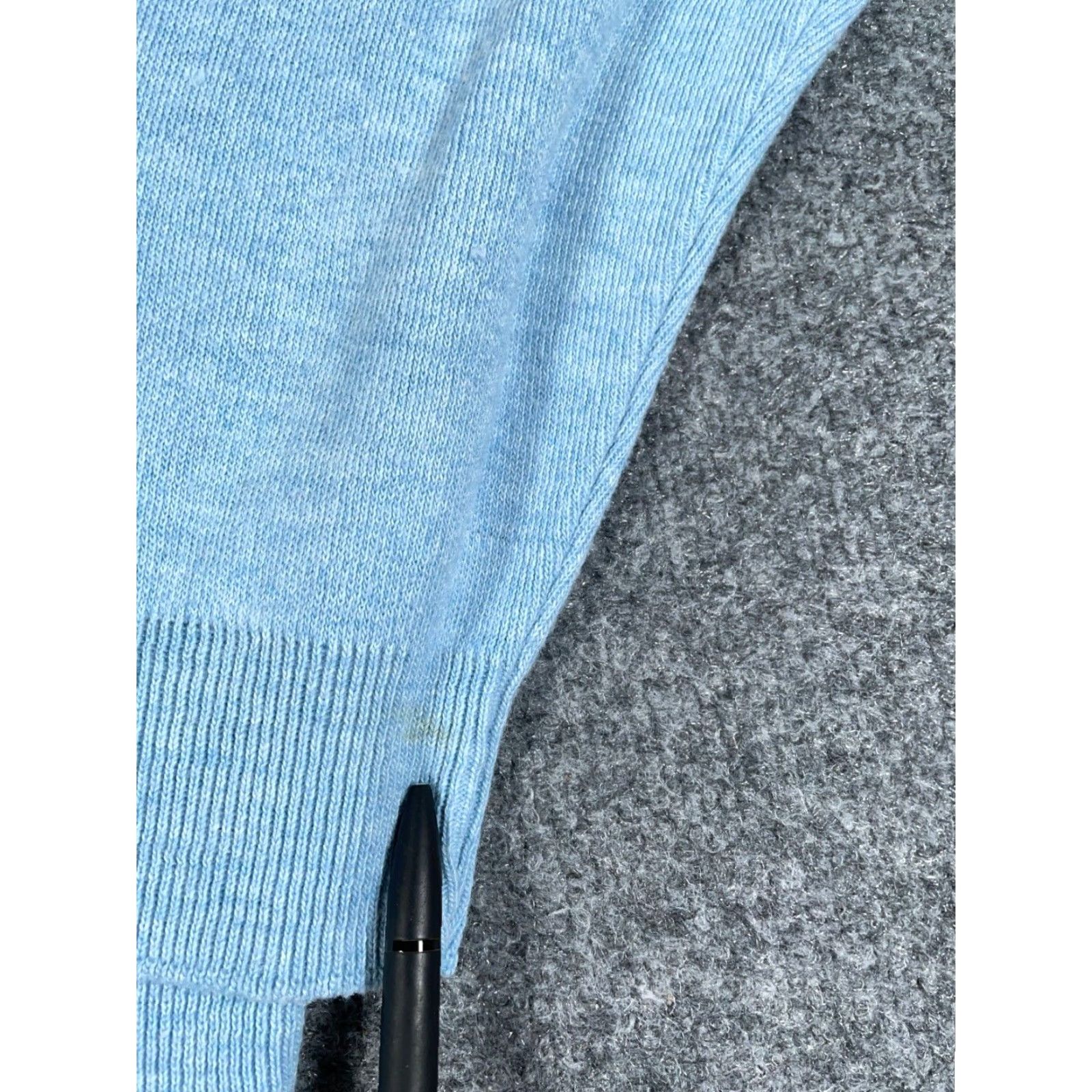 Jantzen VINTAGE Jantzen V-Neck Sweater Adult Large Light Blue Acrylic Preppy 80s Mens Size US L / EU 52-54 / 3 - 3 Thumbnail