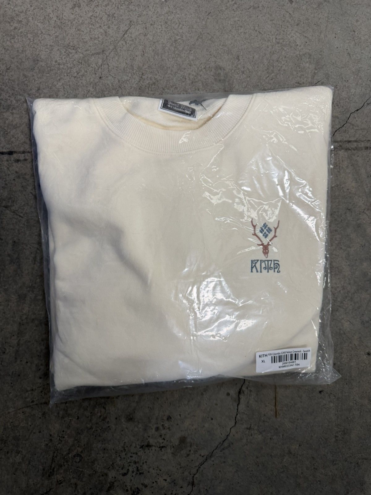 Kith Kith Columbia S2W8 Nelson Crewneck Sandrift Size US XL / EU 56 / 4 - 12 Thumbnail