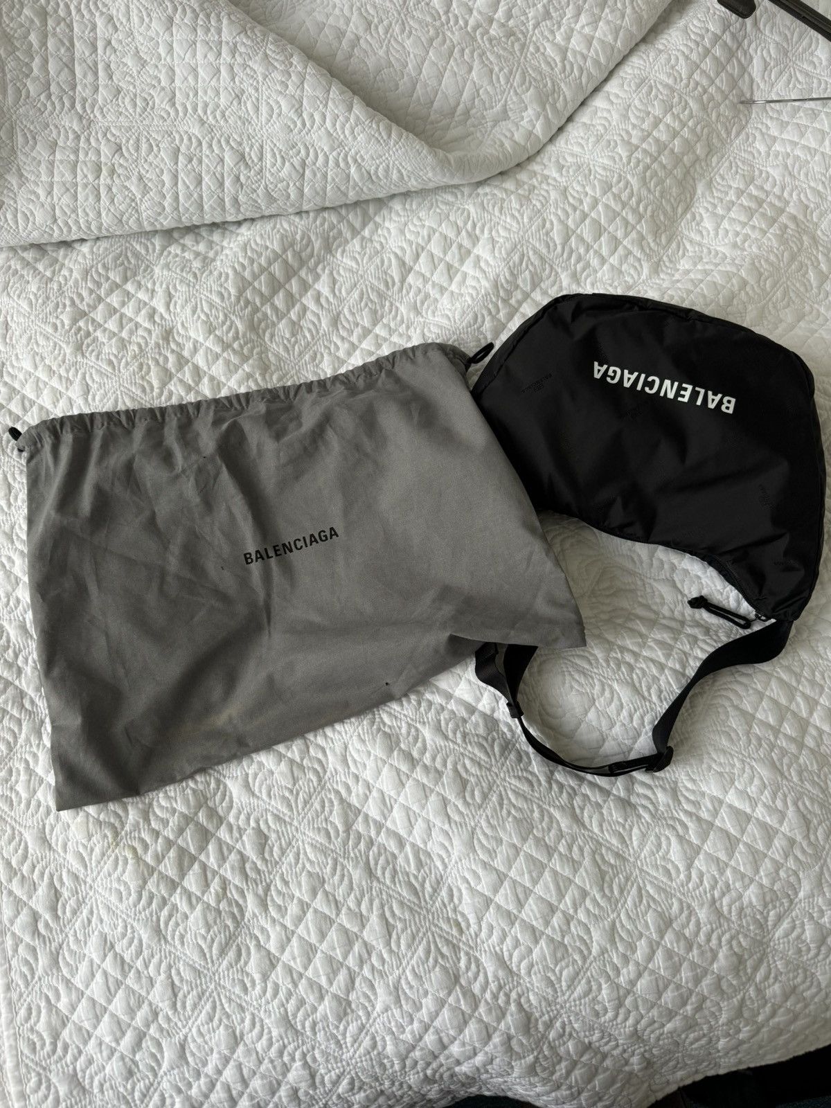 Balenciaga Balenciaga Expandable Sling recycled-nylon shoulder bag Size ONE SIZE - 10 Thumbnail