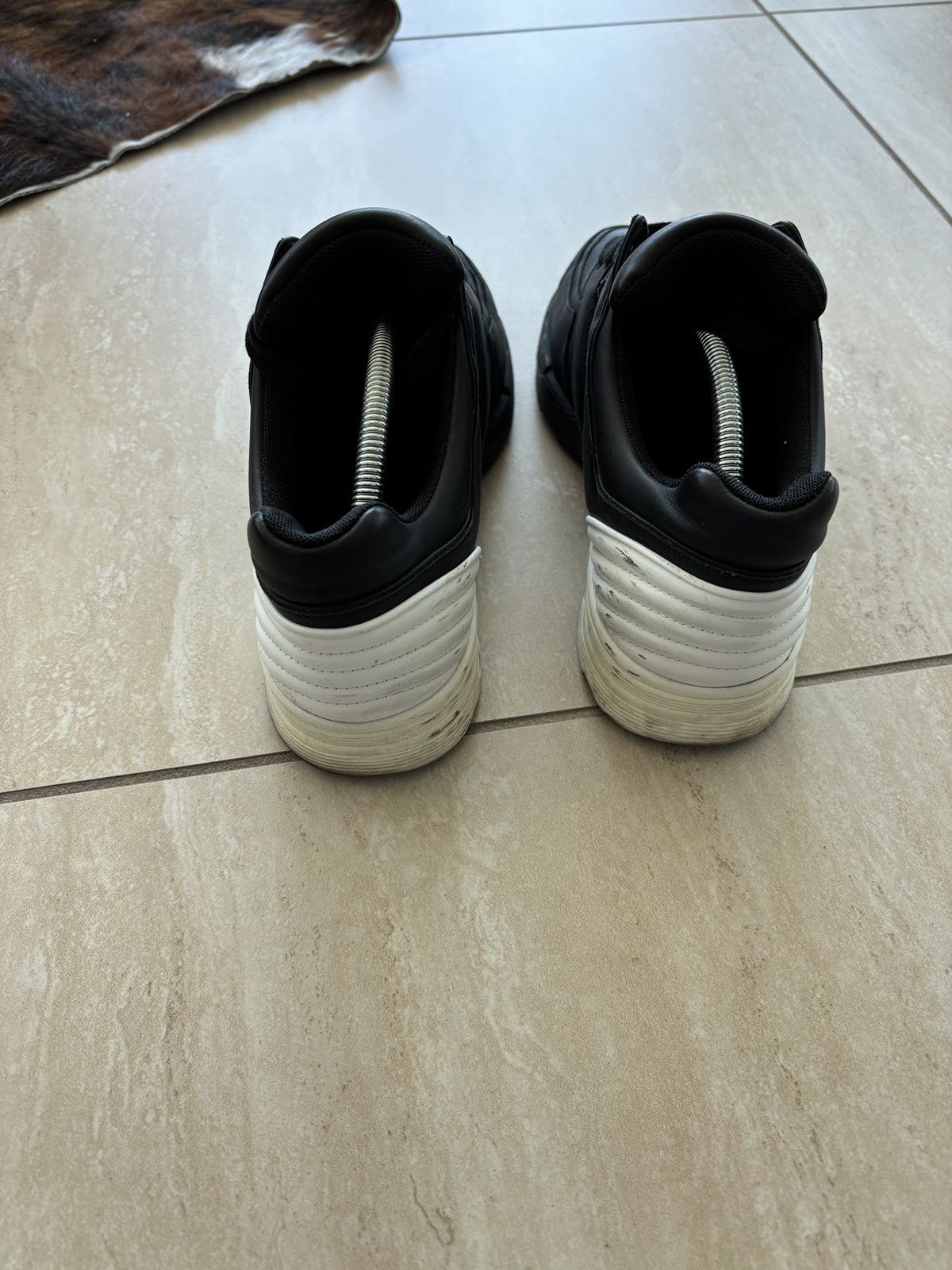 Chanel × Karl Lagerfeld CHANEL runners Size US 10 / EU 43 - 7 Thumbnail