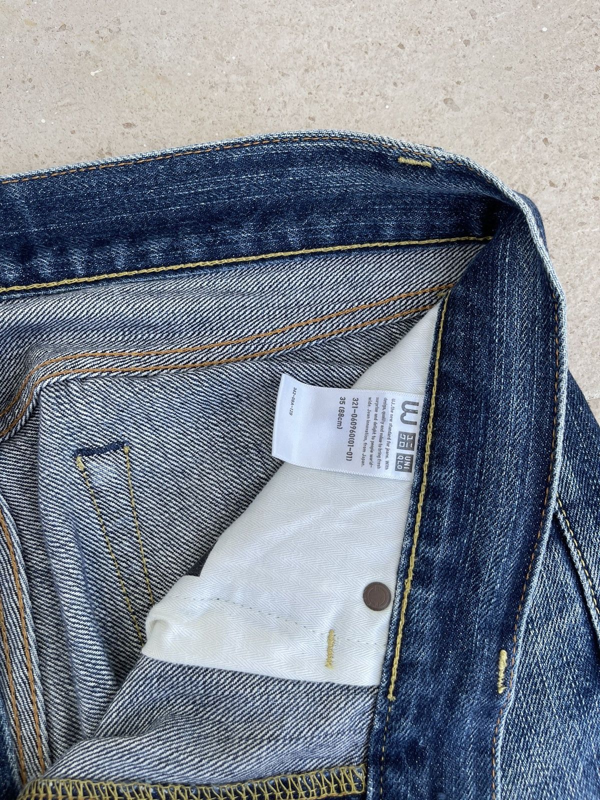 Japanese Brand × Jean × Uniqlo 🔥 Uniqlo Distressed Denim Selvedge Vintage W35🔥 Size US 35 - 7 Thumbnail