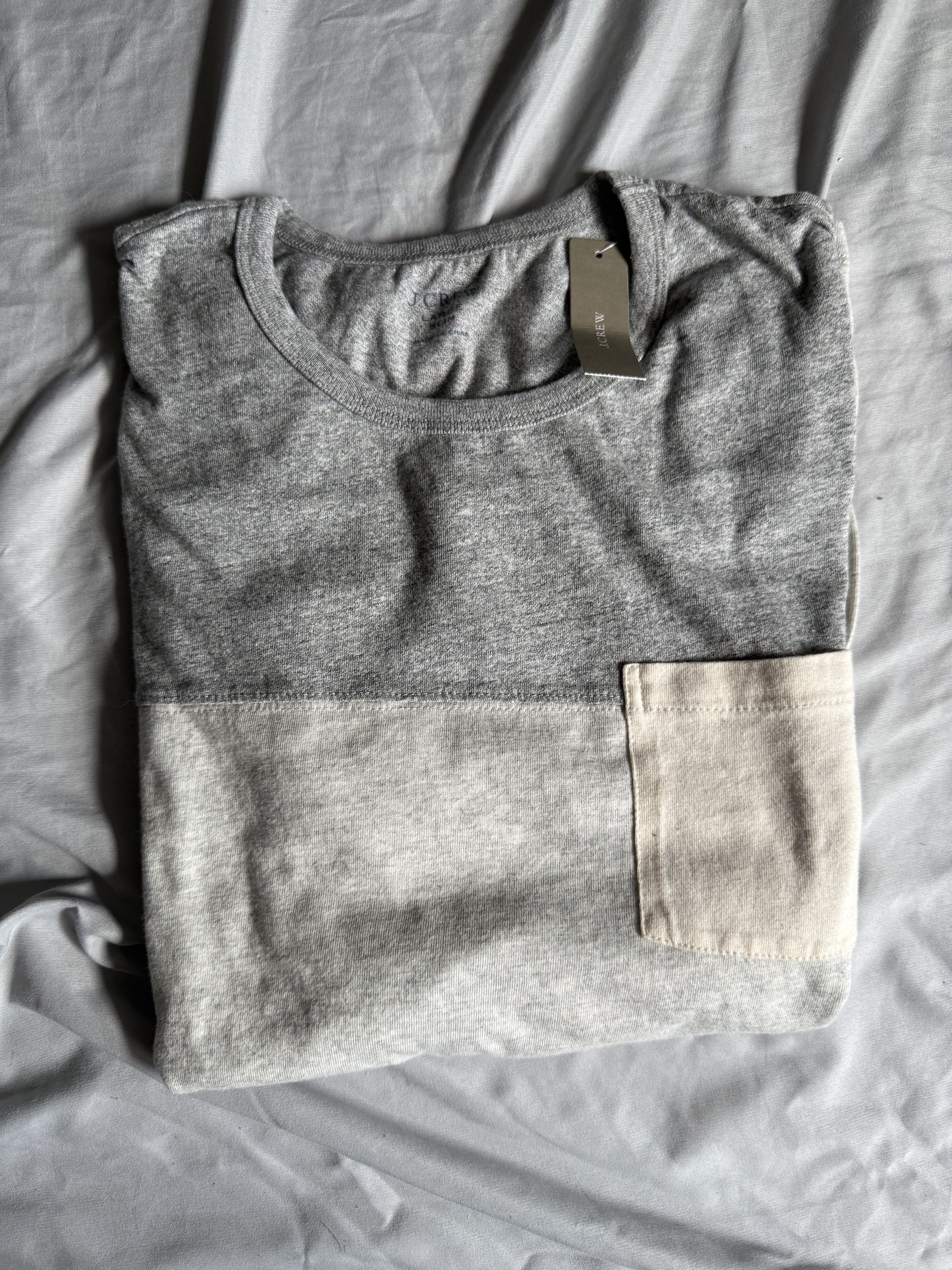 J.Crew J. Crew Slub Cotton Pocket Tee Shirt large slim fit $48 Size US L / EU 52-54 / 3 - 3 Thumbnail