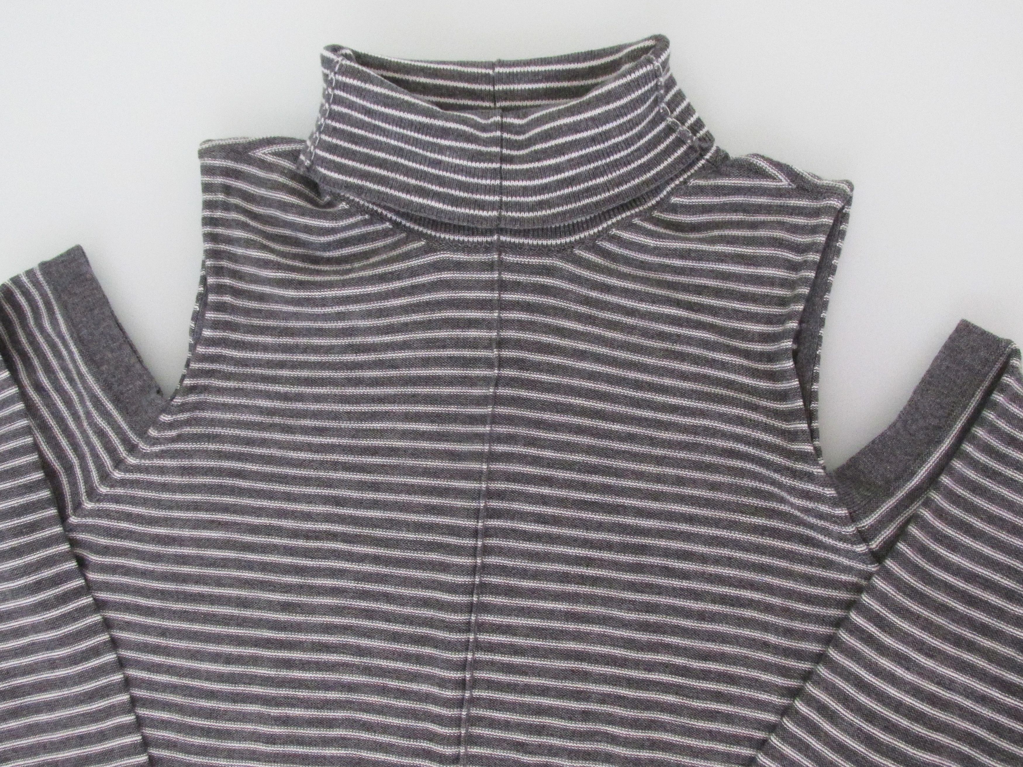 TROVE Trouve (NWT) Women's Open Shoulder Knit Top- Medium Size M / US 6-8 / IT 42-44 - 4 Thumbnail