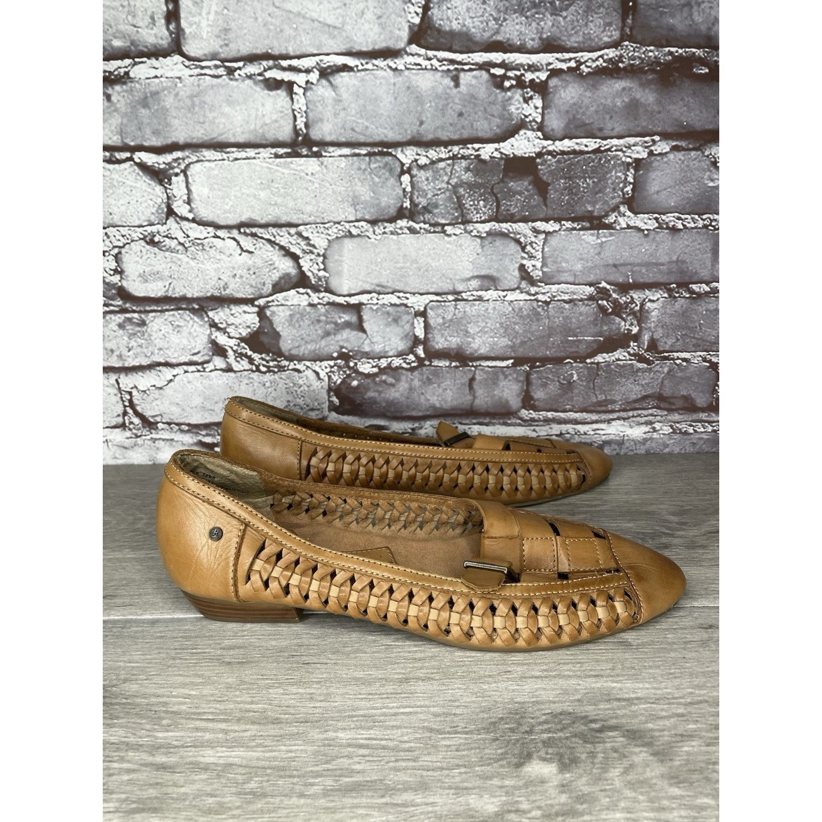 G.H. Bass & Co. Bass Hayden Fawn Tan Brown Leather Woven Strap Heel Flats Wo Size US 11 / IT 41 - 14 Thumbnail