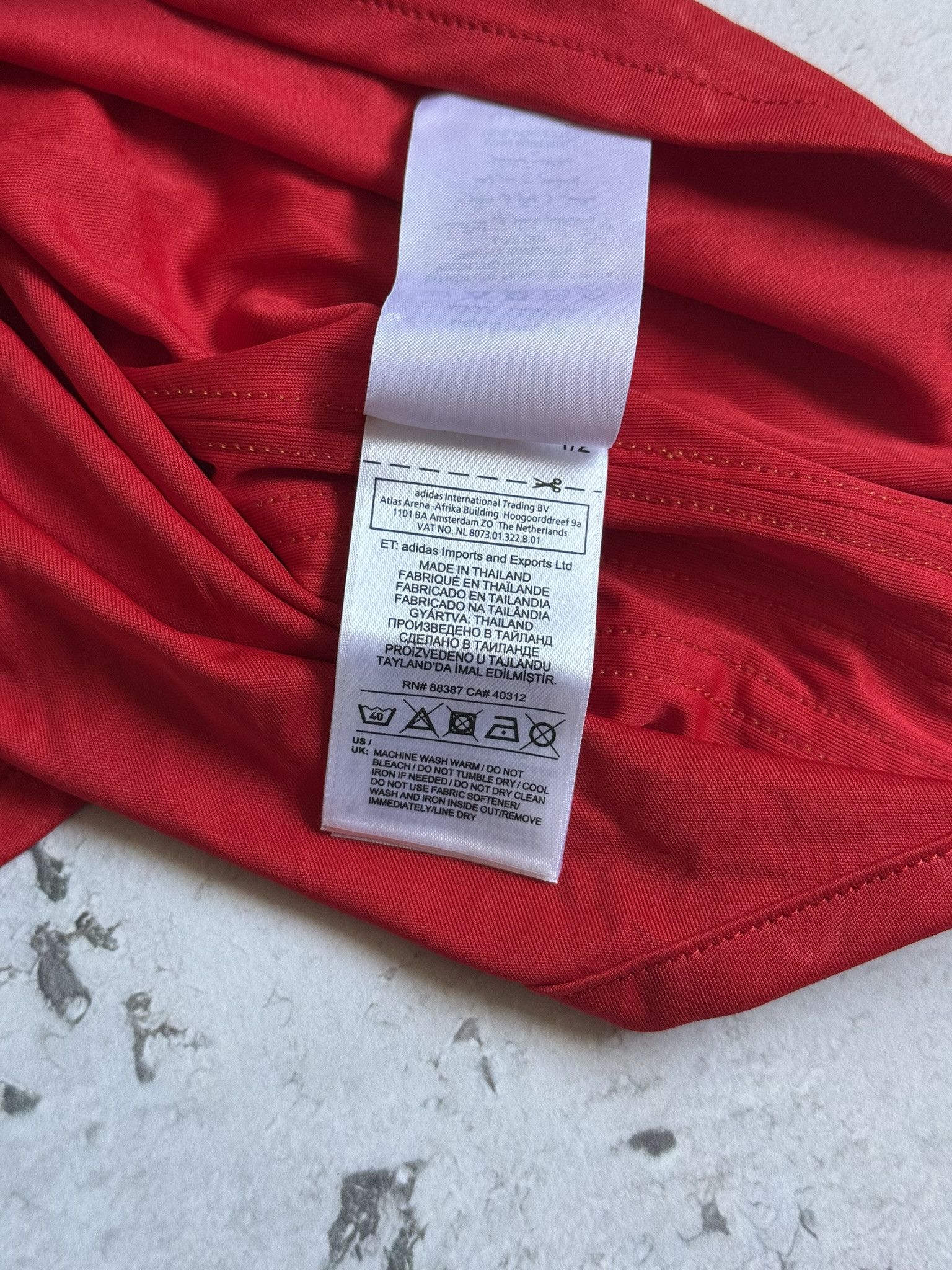 Adidas SPAIN 2016 2017 FOOTBALL SHIRT JERSEY ADIDAS MEN RED SIZE M Size US M / EU 48-50 / 2 - 11 Thumbnail
