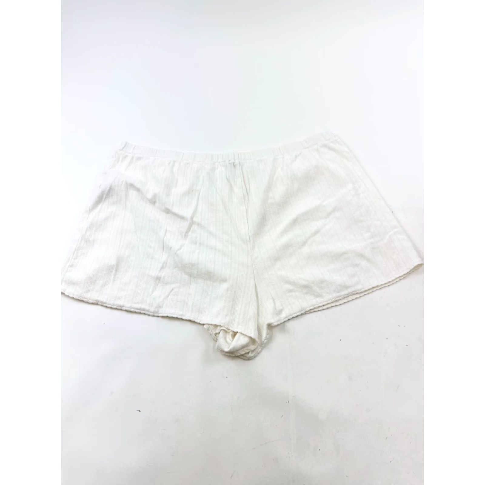 J.Crew VINTAGE J.Crew Women's Pajama Shorts Plus 3X Ivory Sleepwear 2" Inseam Size 40" / US 18 - 2 Thumbnail