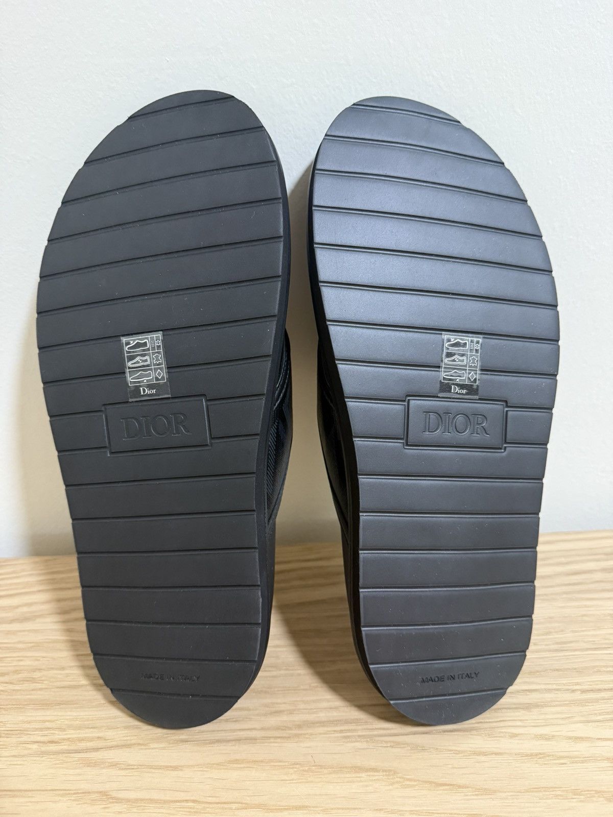 Dior NEW Dior Aqua Diamond Canvas Sandal size 8 Size US 8 / EU 41 - 6 Thumbnail