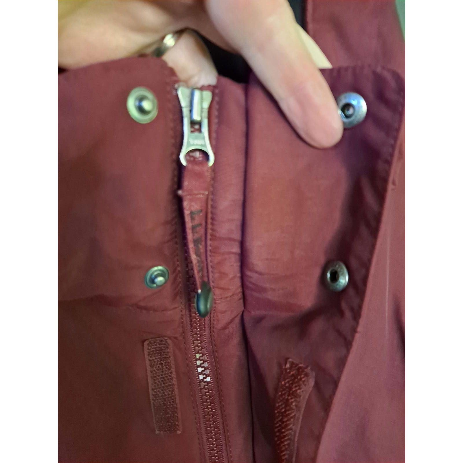 L.L. Bean L.L. Bean Maroon Winter Coat With Lots of Pockets and Remova Size US XL / EU 56 / 4 - 9 Thumbnail
