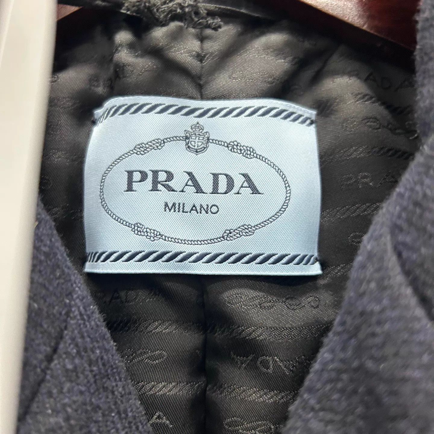 Prada Prada Navy Wool Logo Cuff Gold Button Coat 40 IT Size S / US 4 / IT 40 - 3 Thumbnail