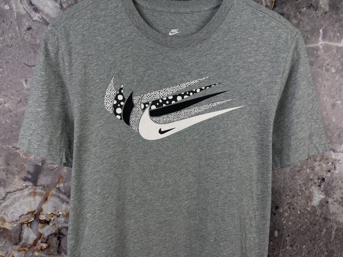 Nike Men’s Nike Swoosh T-Shirt Big Logo Streetwear Size Small Size US S / EU 44-46 / 1 - 3 Thumbnail