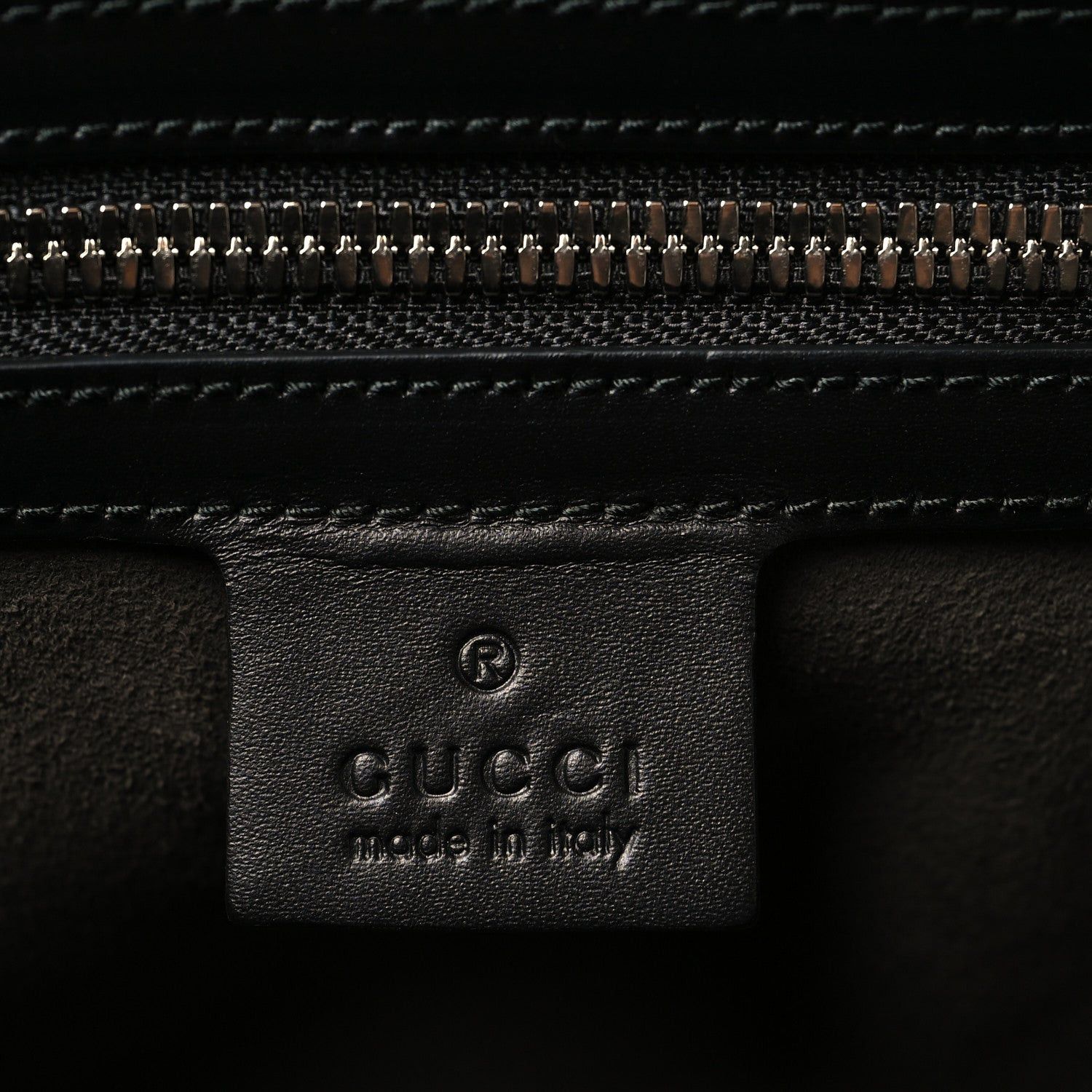 Gucci GG Emblem Small Duffle Bag Size ONE SIZE - 7 Thumbnail