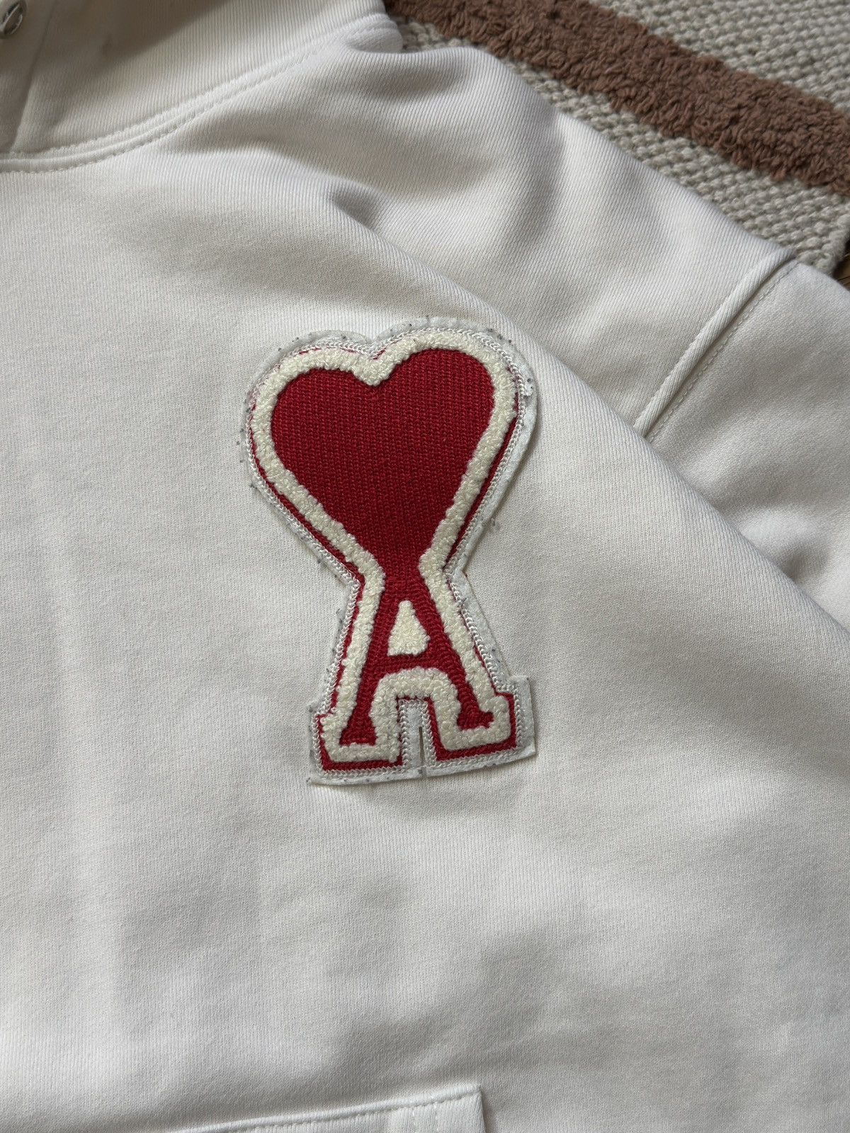 AMI × Vintage VINTAGE AMI PARIS EMBROIDERED LOGO HOODIE Size S / US 4 / IT 40 - 5 Thumbnail