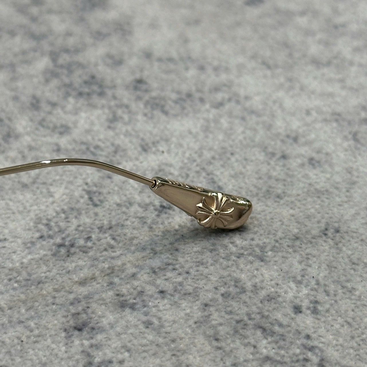 Chrome Hearts CHROME HEARTS BONE PRONE IV Matte Graphite/Gold Plated Size ONE SIZE - 3 Thumbnail