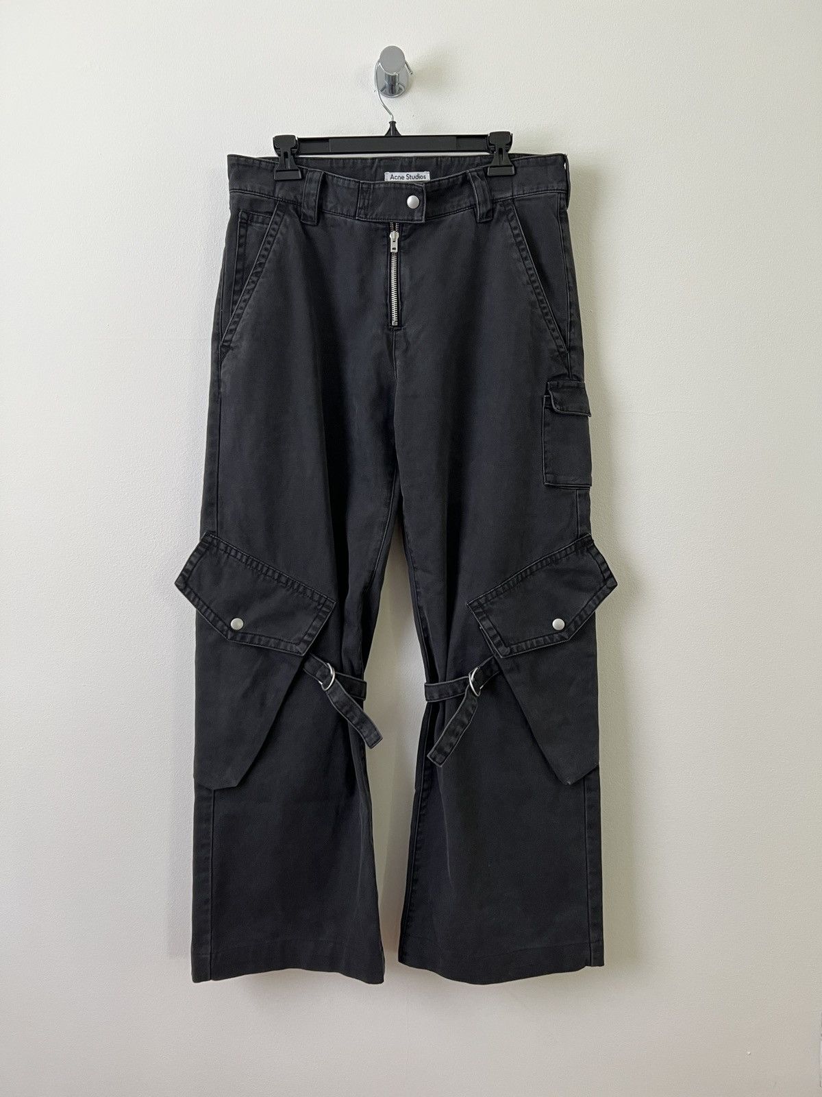 Acne Studios Acne Studios Cargo Trouser Strap Pants Size US 31 - 1 Thumbnail