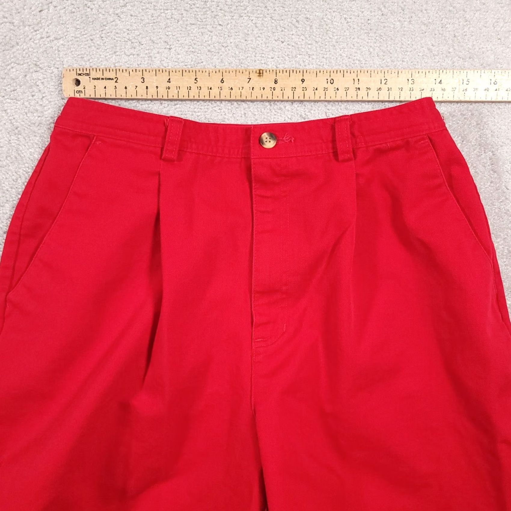 Vintage VINTAGE St. Johns Bay Bermuda Shorts Red Women Size 12 Pleated Pockets Size 27" / US 4 / IT 40 - 6 Thumbnail