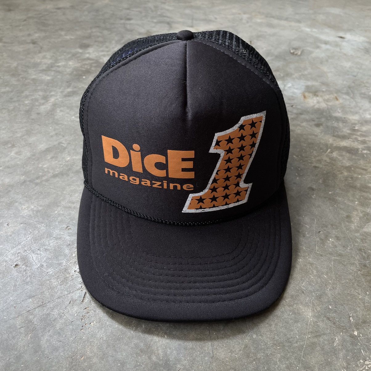 Dice magazine cap