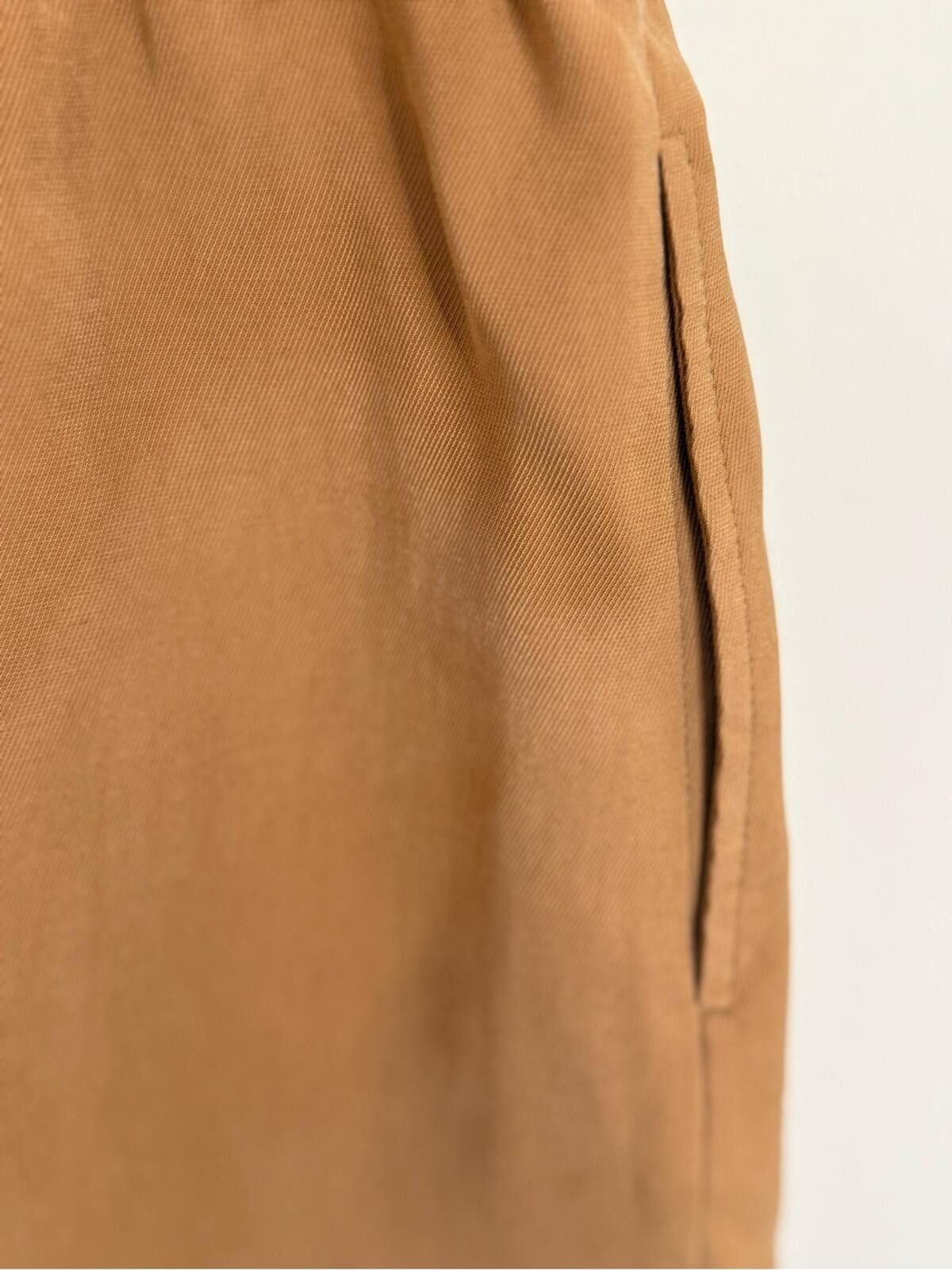 Nordstrom Nordstrom Open Edit tan elastic waist shorts pockets plus 2X Size 42" / US 20 - 3 Thumbnail