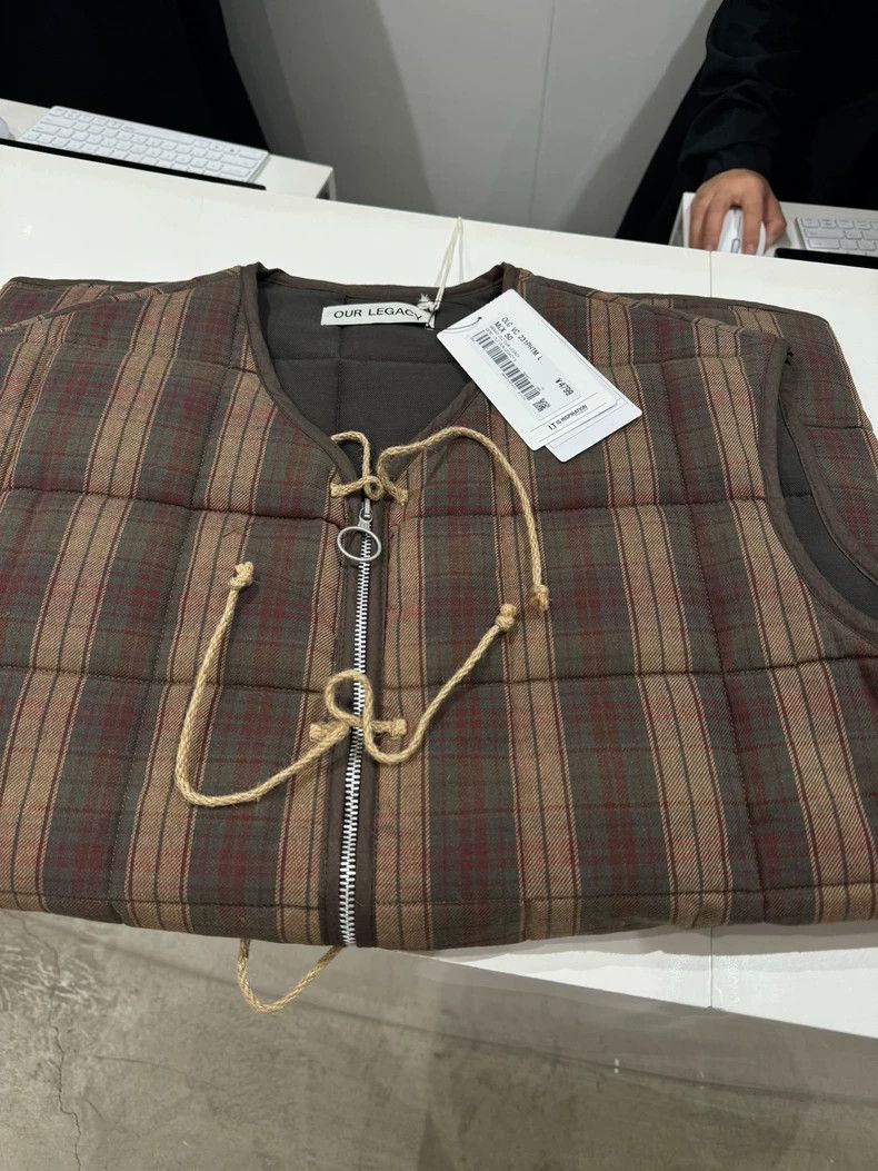 Our Legacy Our Legacy size50 Grain filled cotton vest Size US M / EU 48-50 / 2 - 4 Thumbnail