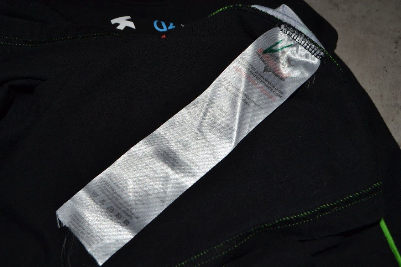 Formula 1 Official Quattro Plant Kawasaki Team Custom T-Shirt Size XXL Size US XXL / EU 58 / 5 - 16 Thumbnail