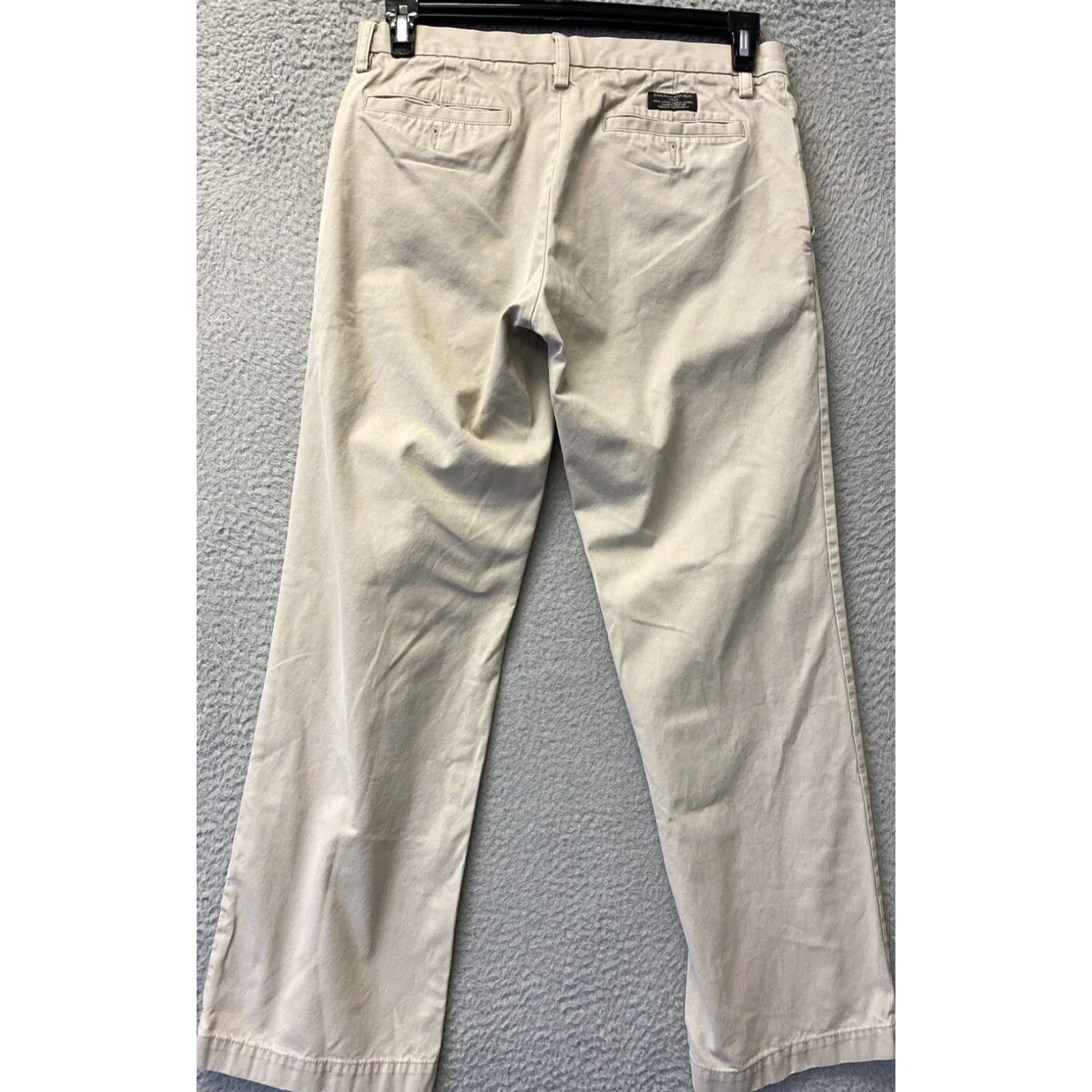 Banana Republic BANANA REPUBLIC Athletic Fit Chino Pants Mens 30x30 Tan Slimming Regular Cotton Blend Size US 30 / EU 46 - 6 Thumbnail