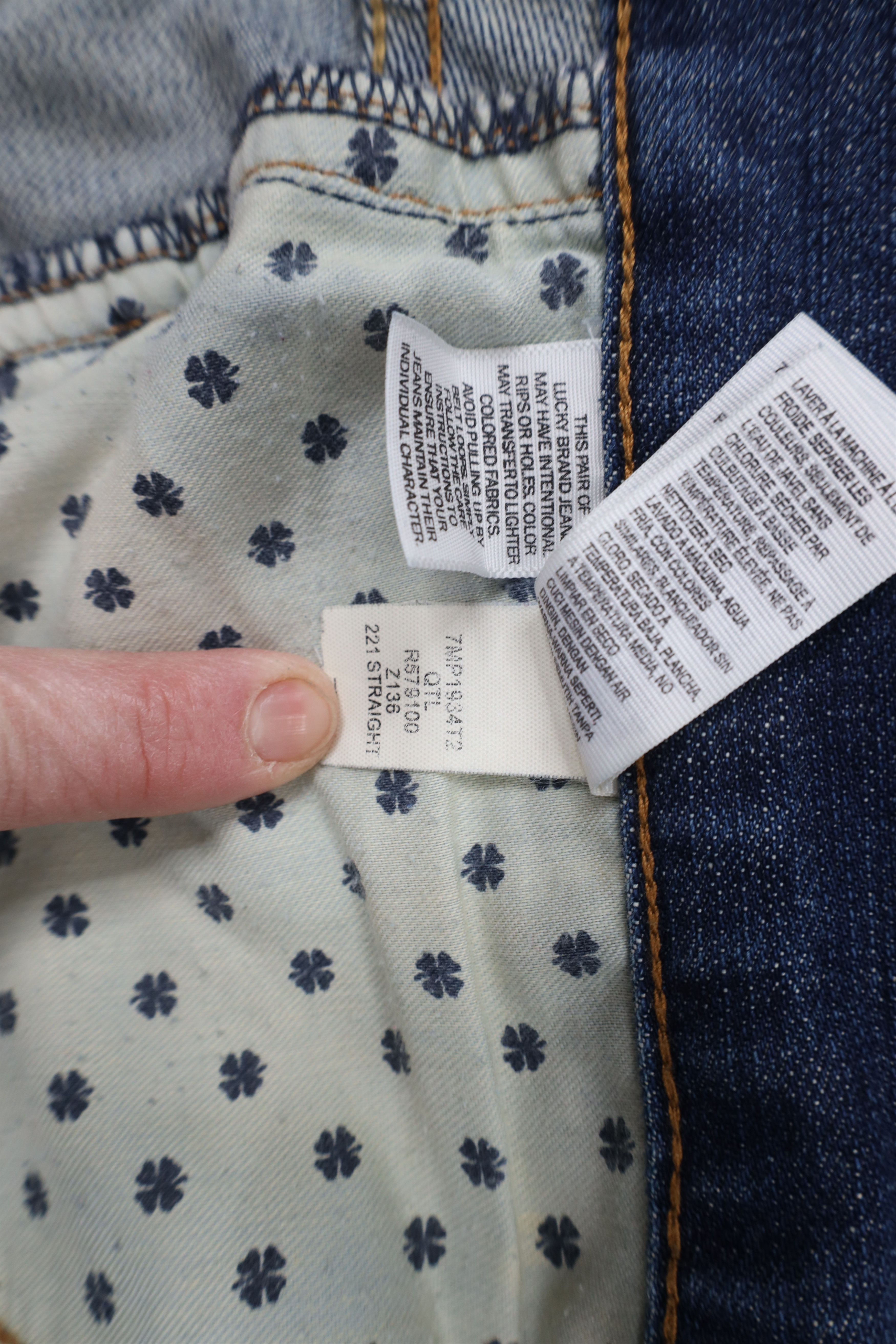 Lucky Brand × Vintage Vintage Y2K Lucky Brand 221 Straight Leg Denim Jeans Blue Size US 36 / EU 52 - 9 Thumbnail