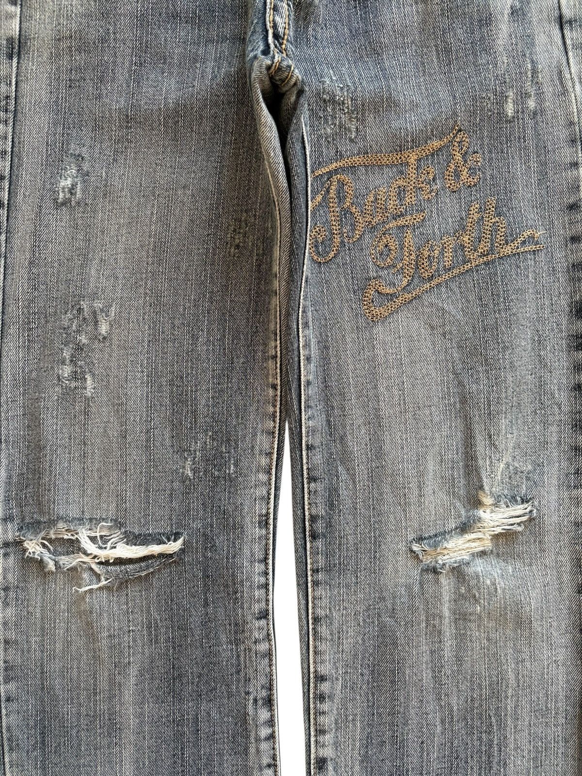 Japanese Brand Vintage Japanese Brand Faded Wash Distressed Rip Loose Jean Size US 27 - 5 Thumbnail