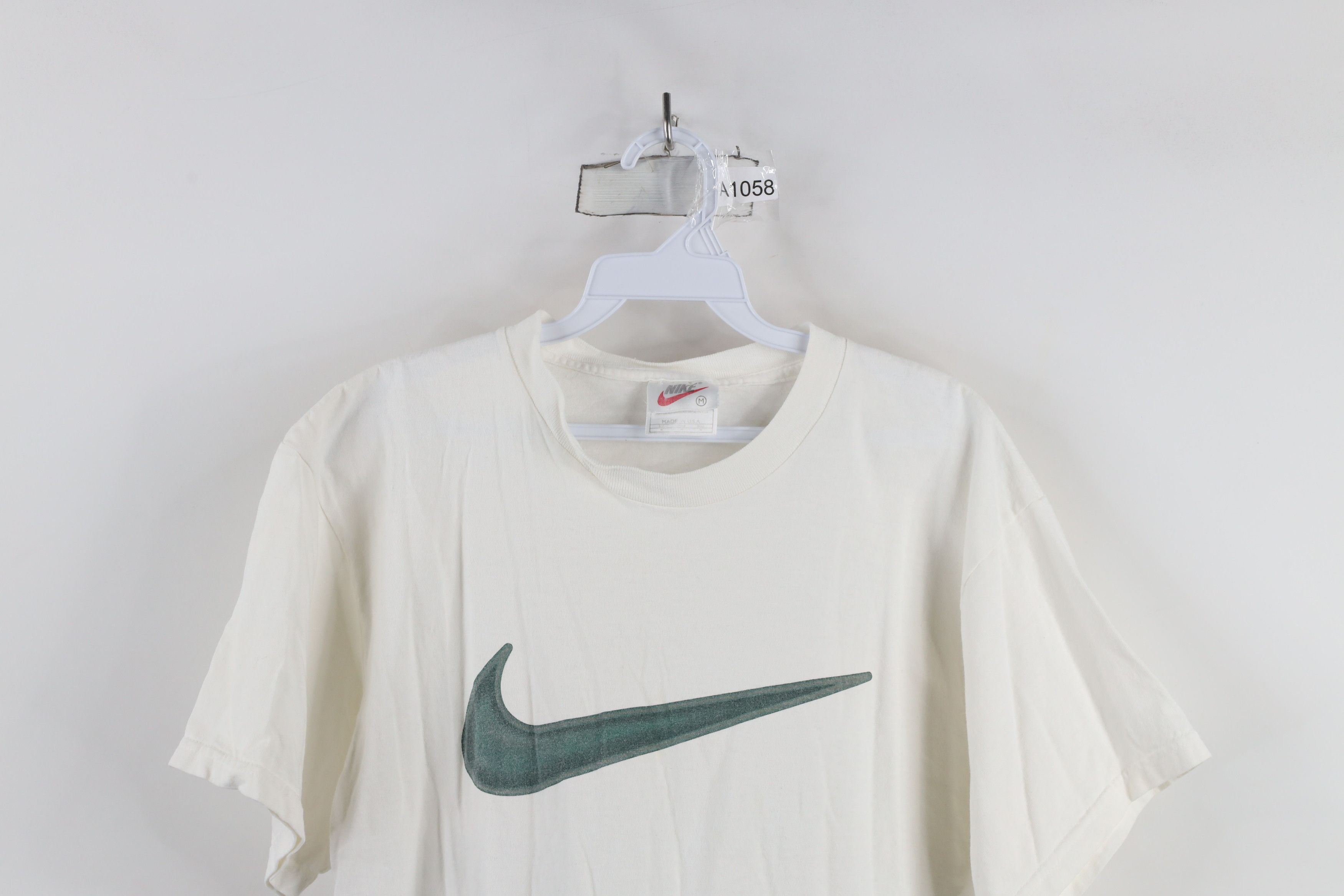Nike × Vintage Vintage 90s Nike Travis Scott Big Swoosh T-Shirt White USA Size US M / EU 48-50 / 2 - 2 Thumbnail