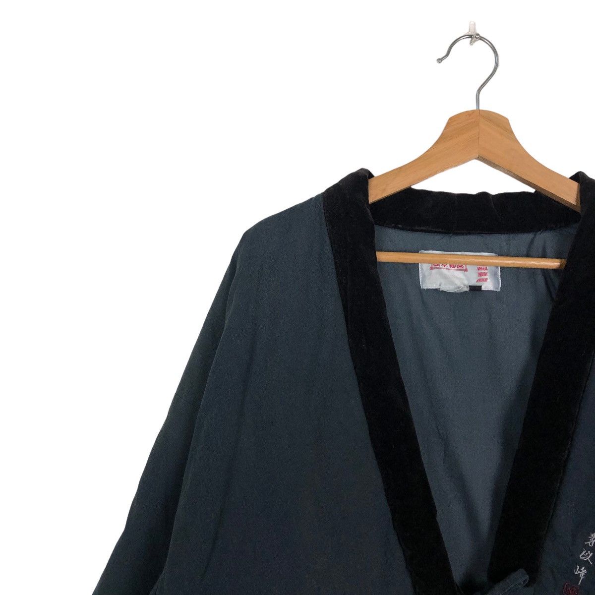 Japanese Brand VINTAGE JAPANESE KIMONO DRAGON BIG LOGO INSPIRE CHROMEHEARTS Size US M / EU 48-50 / 2 - 6 Thumbnail