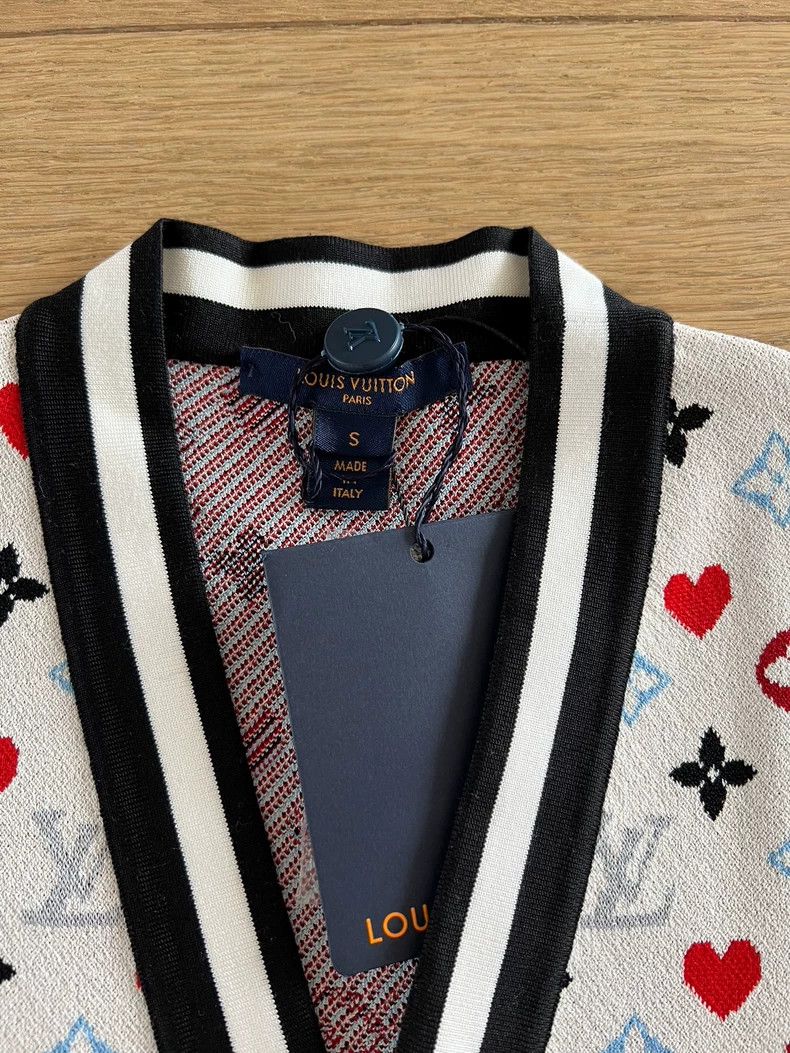 Louis Vuitton Louis Vuitton Classic cardigan top with presbyopic logo shi Size US S / EU 44-46 / 1 - 7 Thumbnail